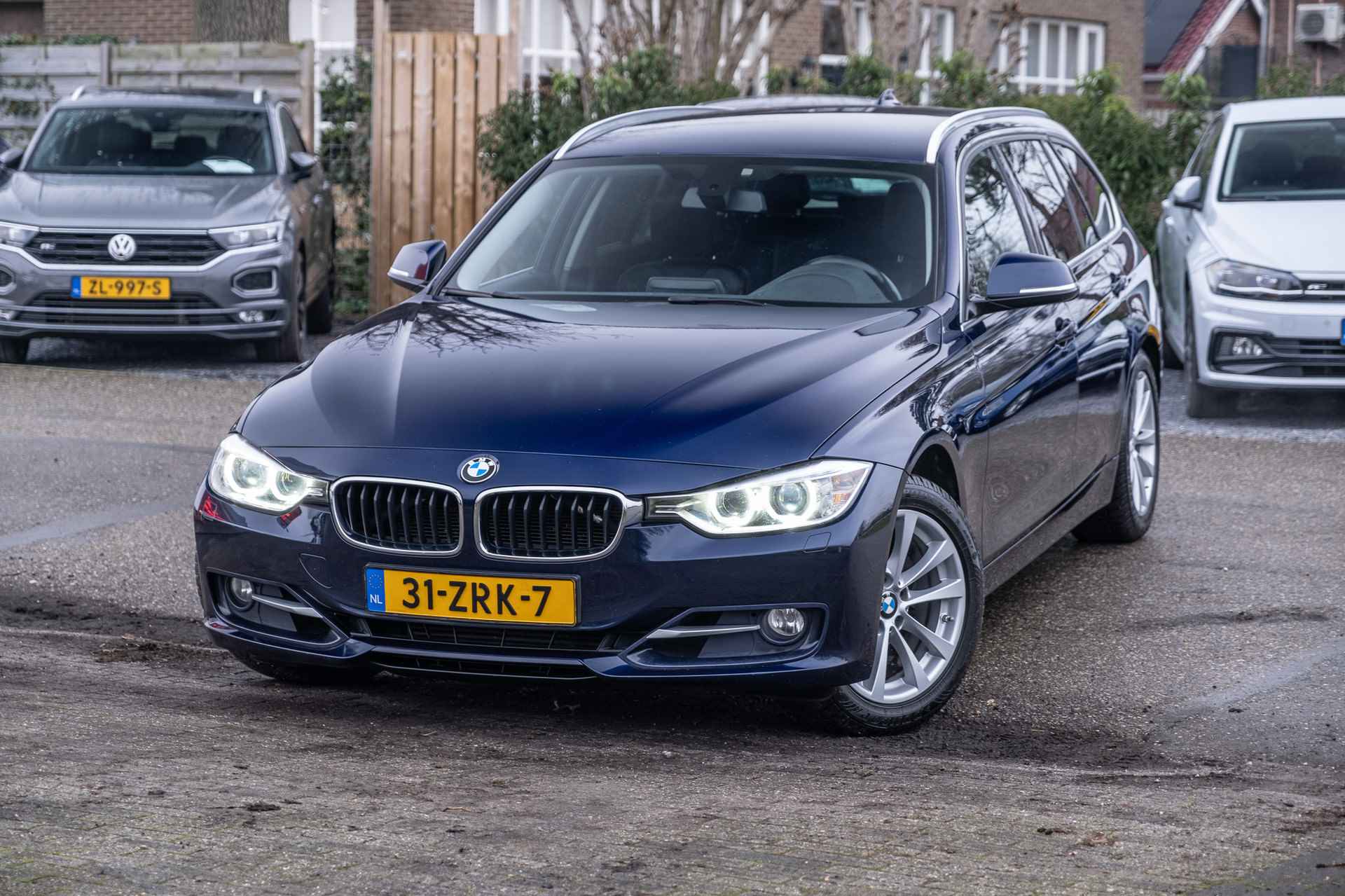 BMW 3 Serie 2.0 I 320 TOURING 125KW High Executive 12 maanden bovag-garantie rijklaar!! - 3/31