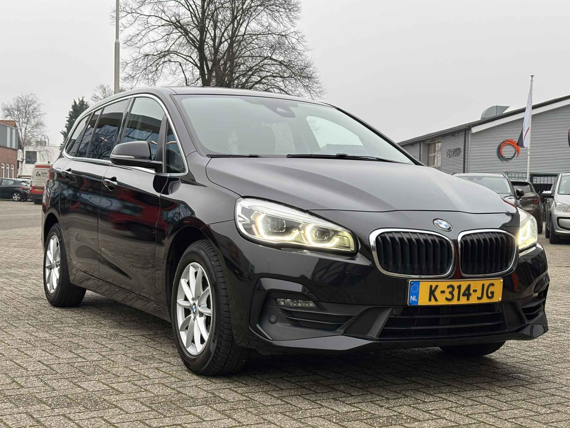 BMW 2 Serie Gran Tourer 216i 7p. Executive Edition / Head Up Display / NL Auto / Camera / - 19/32