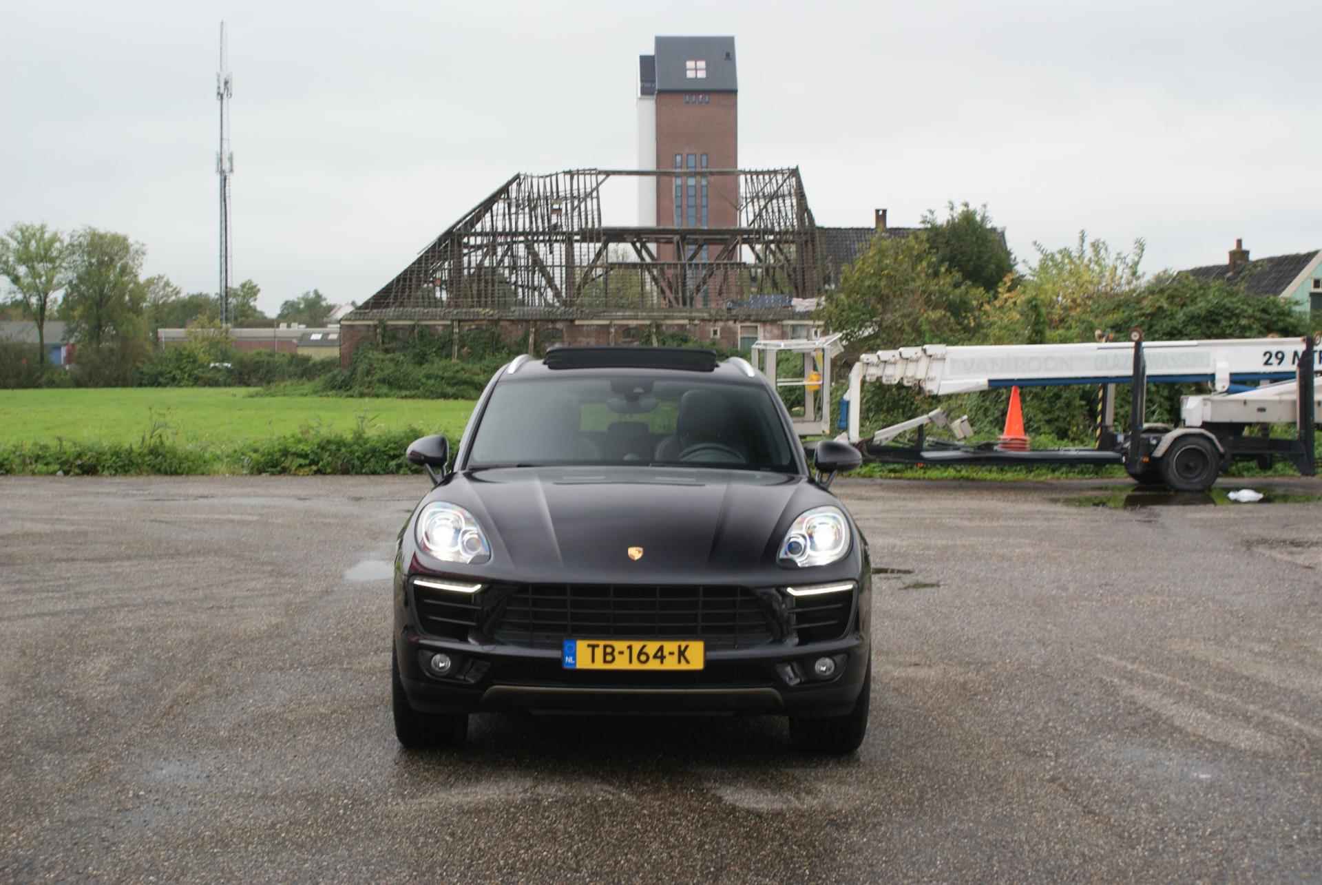 Porsche Macan 2.0 | Org NL | Sportchrono | Camera | Pano | Luchtvering | - 6/30