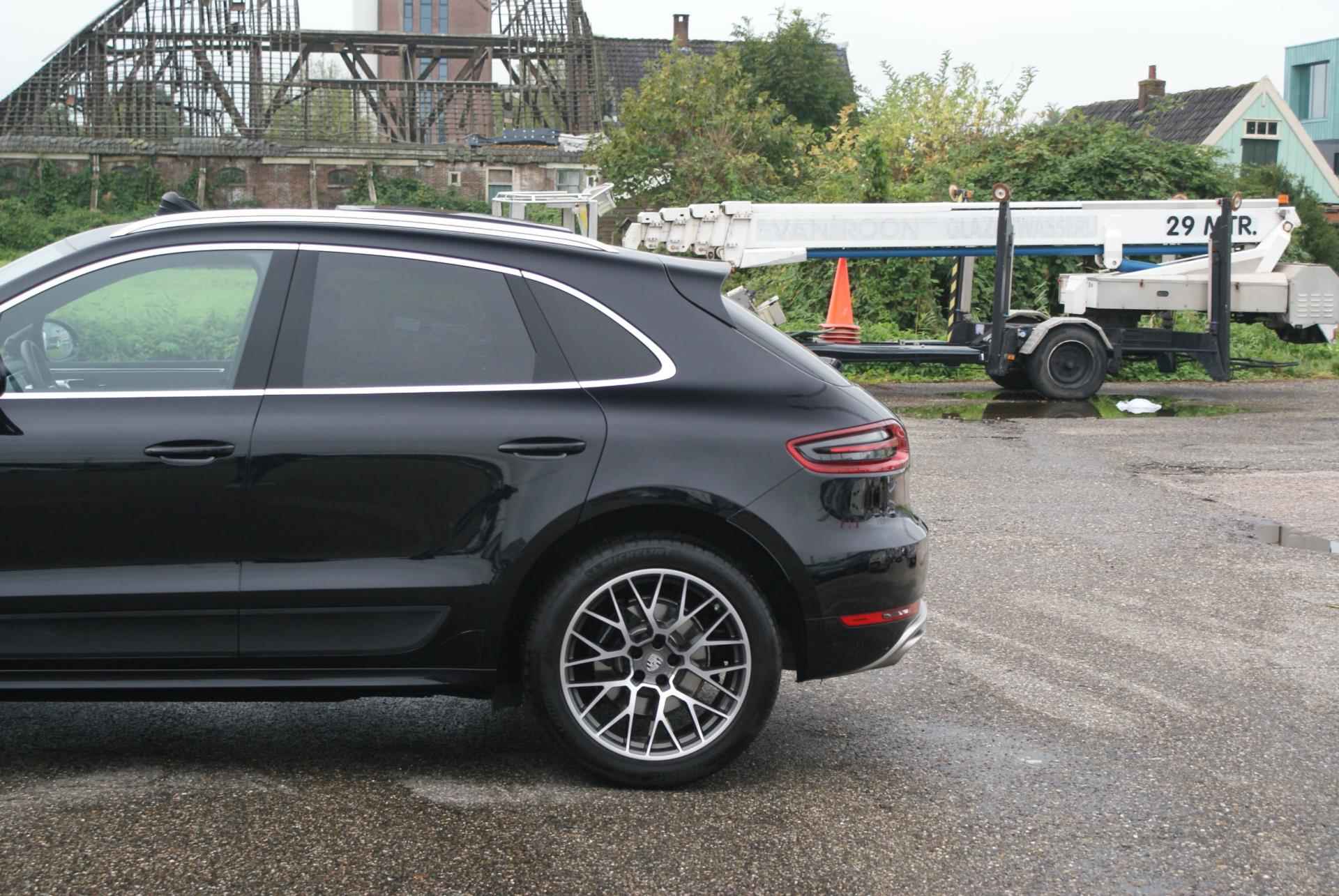 Porsche Macan 2.0 | Org NL | Sportchrono | Camera | Pano | Luchtvering | - 8/30