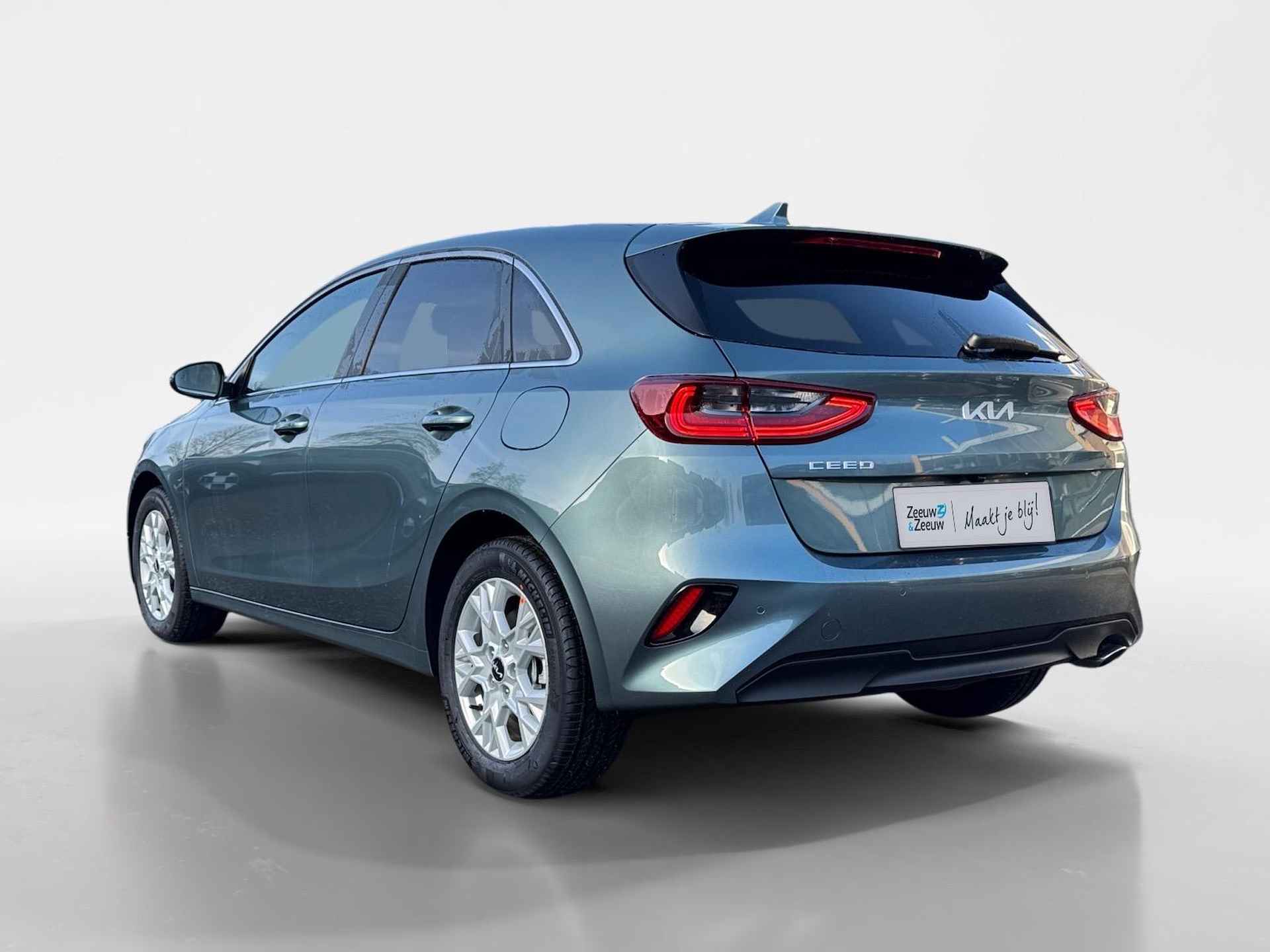 Kia Ceed 1.5 T-GDi DynamicPlusLine | VOORRAAD AUTO | Nu met €4.500,- inruilpremie! | SNEL RIJDEN | - 3/26