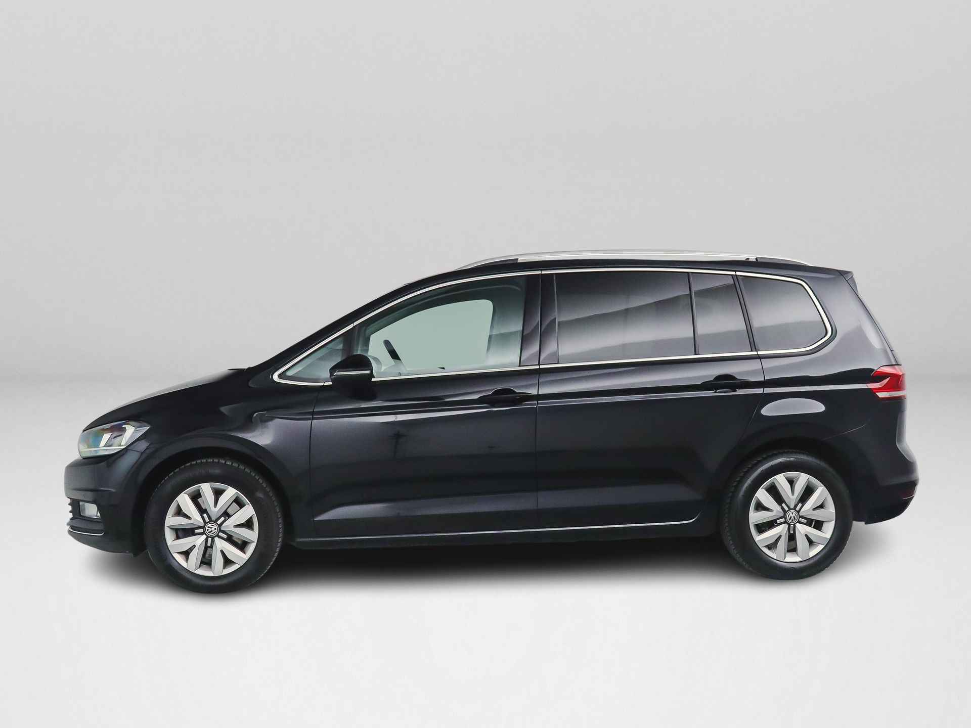 Volkswagen Touran 1.2 TSI Highline | Trekhaak | Parkeercamera | Panoramadak - 5/38