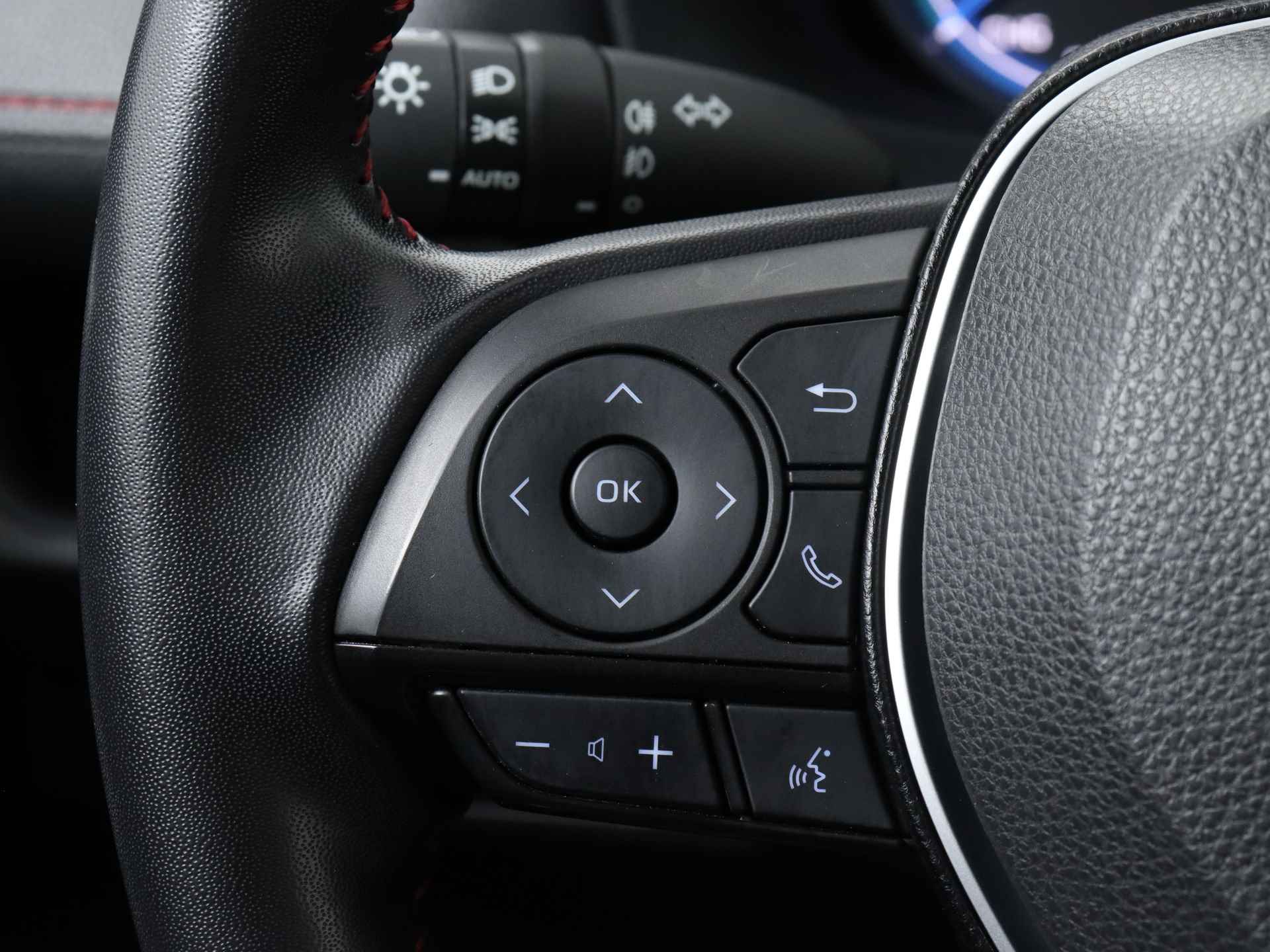 Toyota RAV4 2.5 Plug-in Hybrid AWD Style Limited | Navigatie | Parkeersensoren V+A | - 18/40