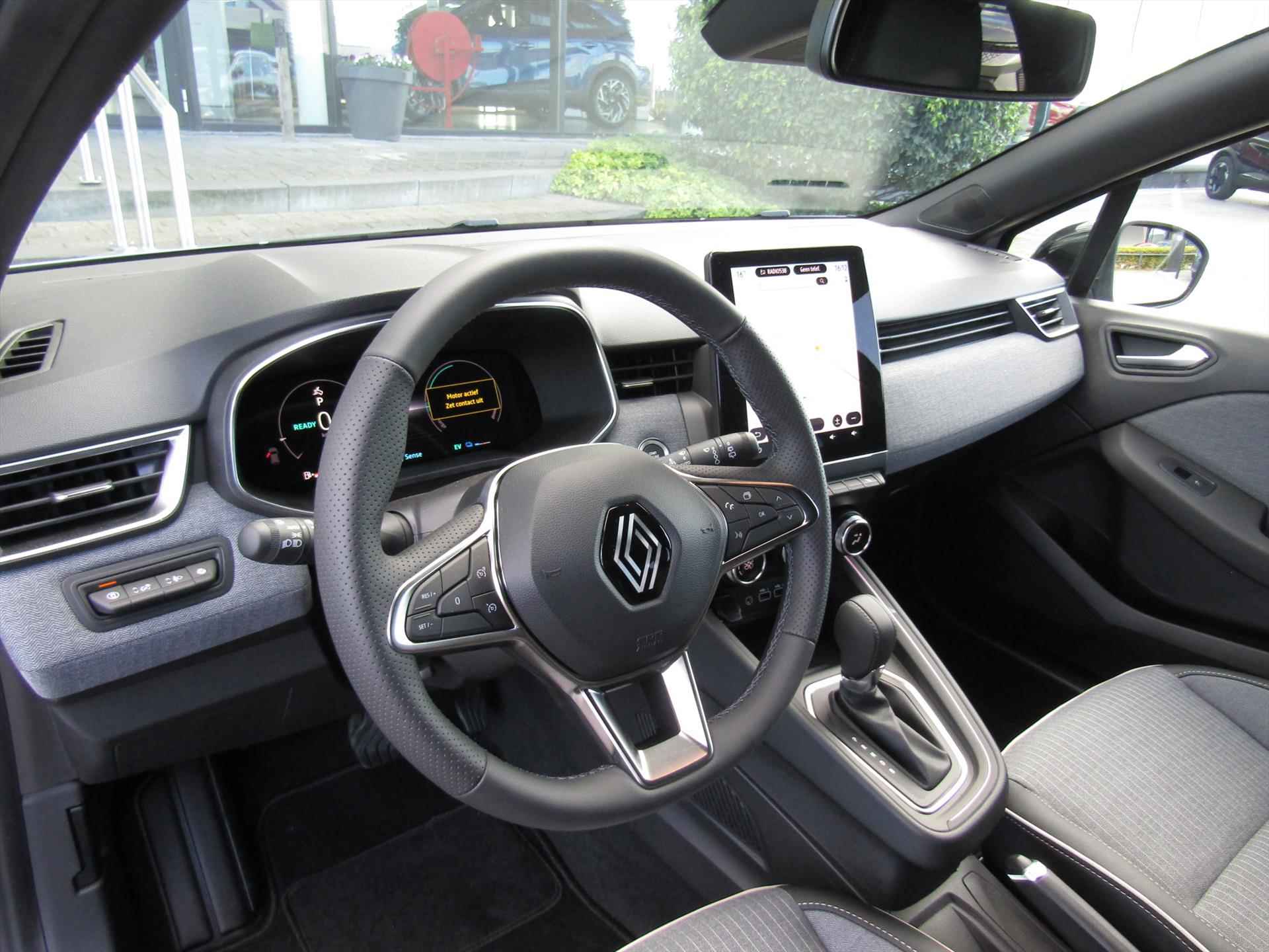 RENAULT Clio 1.6 E-Tech Hybrid 145pk Techno / Navigatie / Camera / Stoelverwarming / 17'' Lmv - 17/32