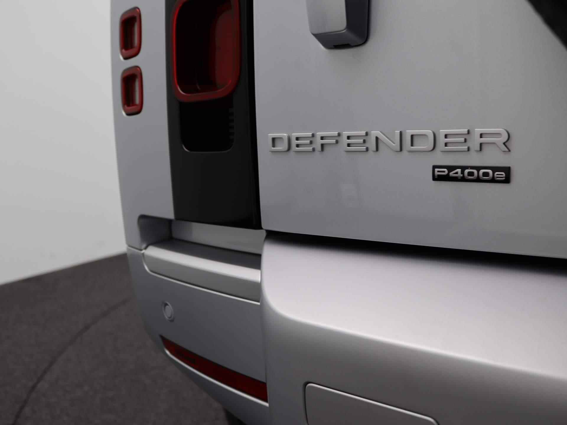 Land Rover Defender P400e 110 XS Edition | Cold Climate Pack | Keyless | Schuif/kantel dak | Elek. trekhaak | 19.704 km! - 46/54