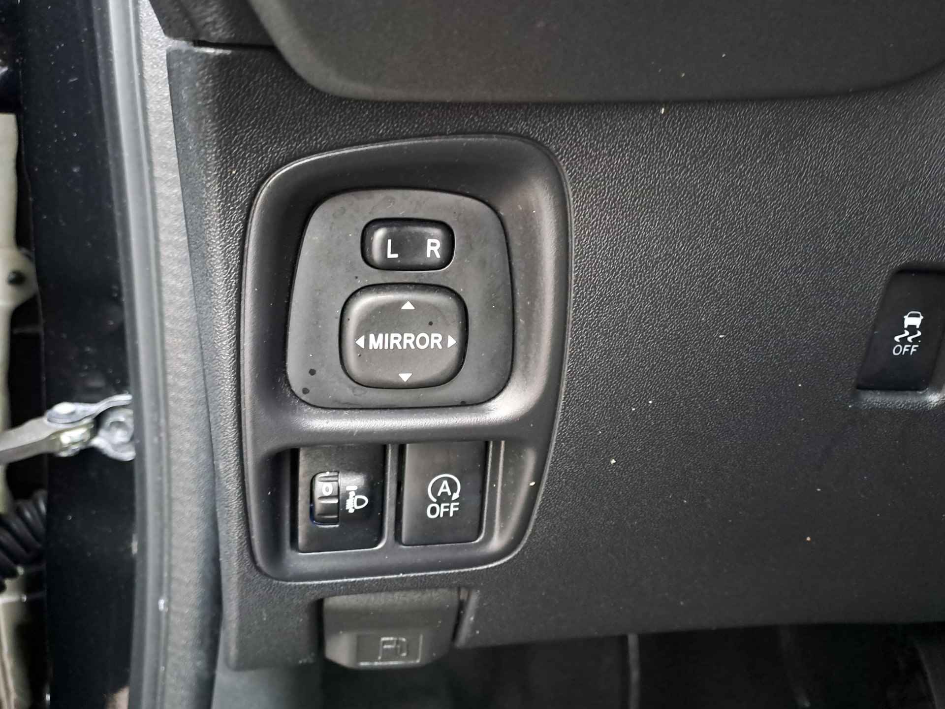 Toyota Aygo 1.0 VVT-i x-play Camera | Airco | Apple Carplay/Android Auto - 12/26