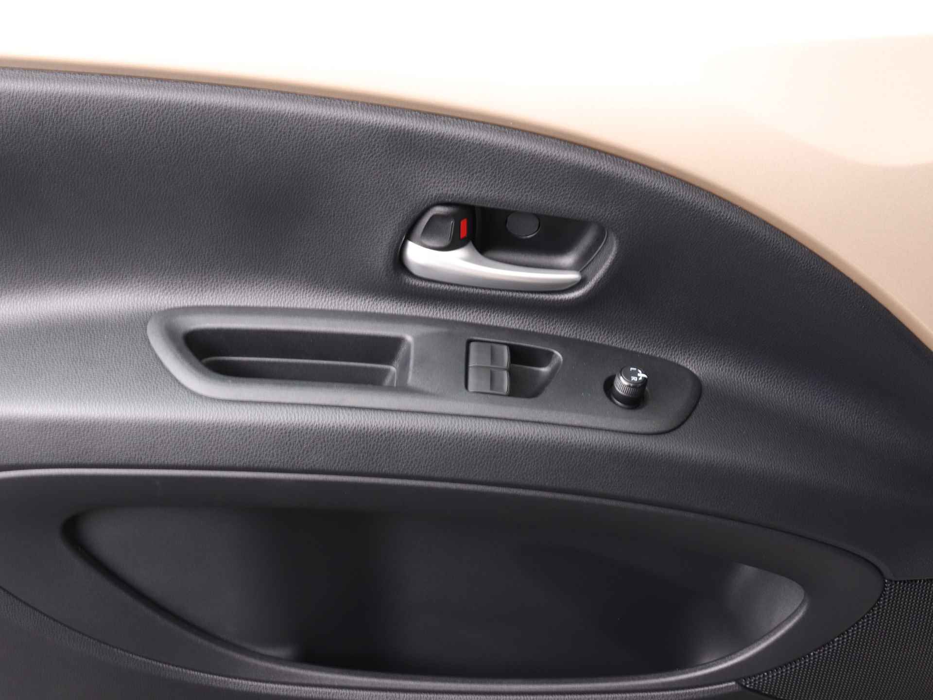 Toyota Aygo X 1.0 Premium Limited Automaat | Navigatie | Lichtmetalen Velgen | Parkeersensoren | - 33/44