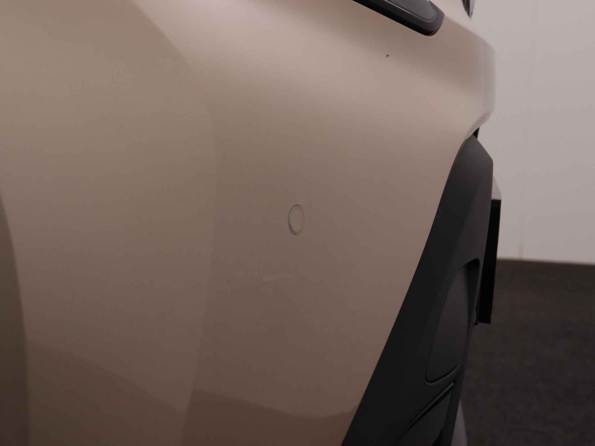Toyota Aygo X 1.0 Premium Limited Automaat | Navigatie | Lichtmetalen Velgen | Parkeersensoren | - 43/44