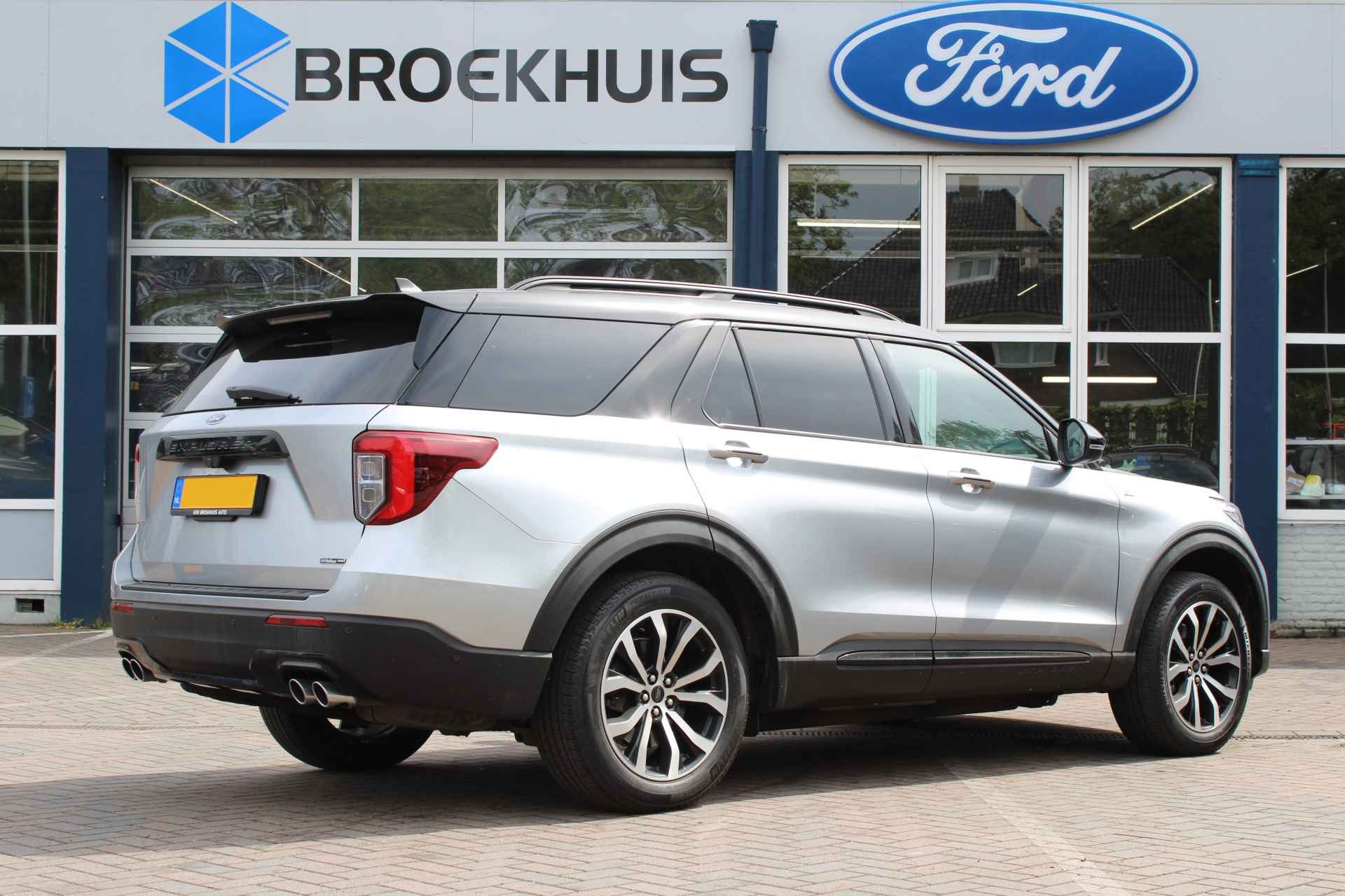 Ford Explorer 3.0 V6 PHEV ST-LINE 7P | BI-TONE | DEALER OH! | PANODAK | ALLE OPTIES! | GROOT SCHERM | LEDER | MEMORY SEATS | B&O | BLIS | ADAP - 4/33