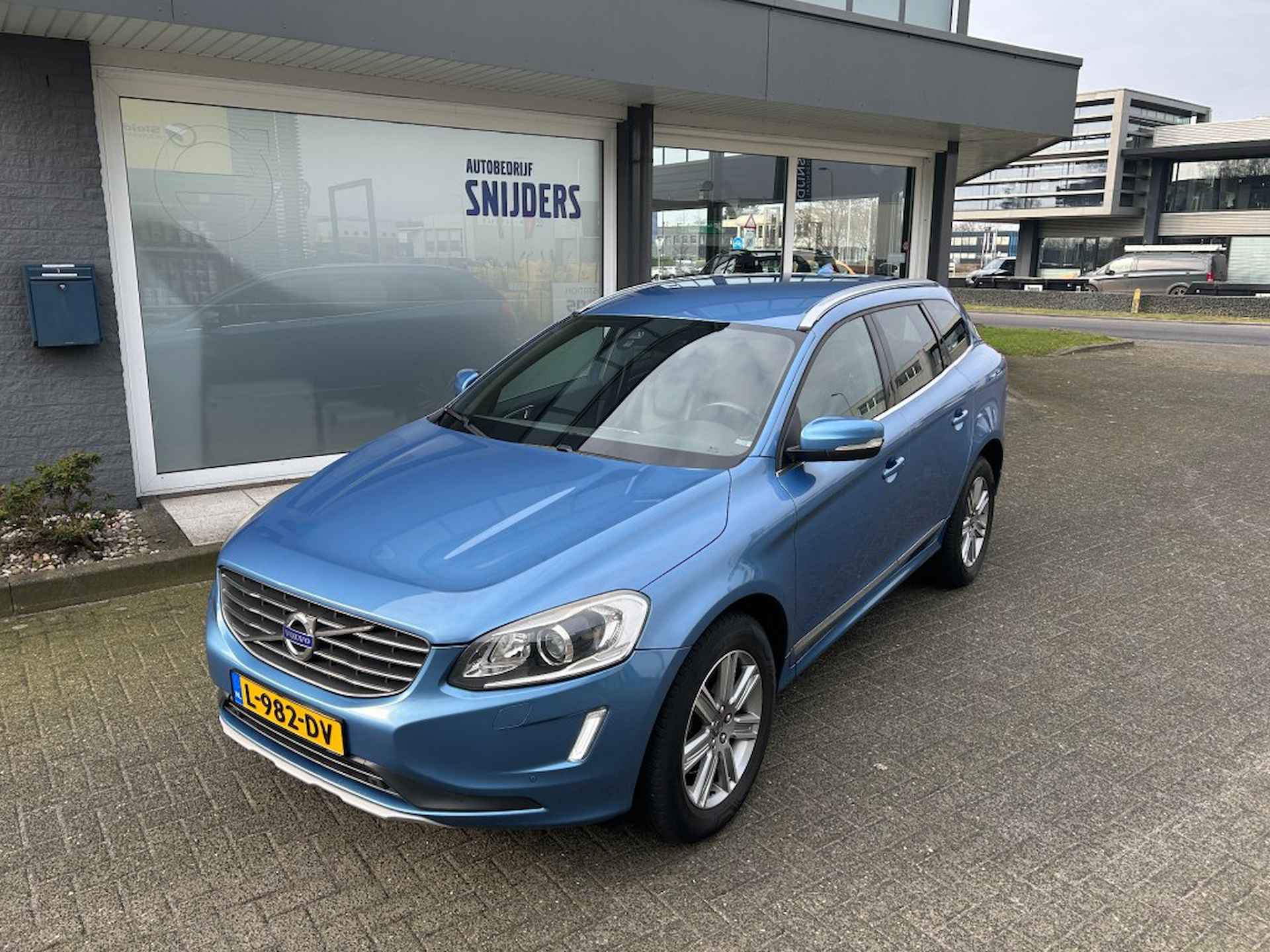 VOLVO Xc60 2.0 T5 Summum Geartronic - 3/25