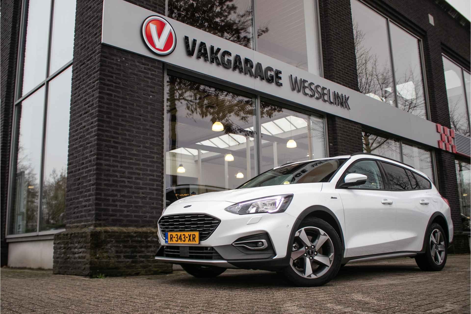 Ford Focus 1.0 EcoBoost Active Business Automaat All-in rijklrprs| Apple cp/Android auto | winterpack! - 11/41