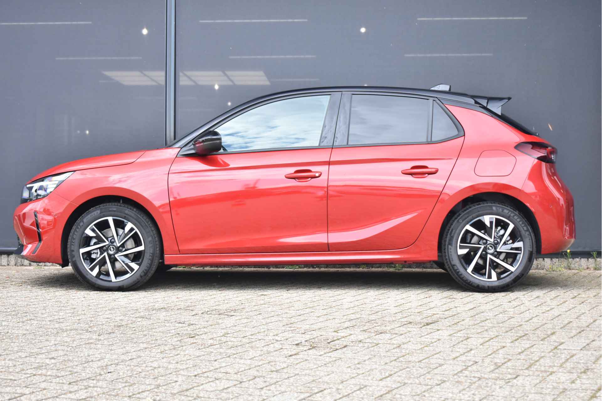 Opel Corsa 1.2 Turbo Hybrid 100pk Automaat GS | DEMO-DEAL! | Navigatie | Achteruitrijcamera | Stoel/Stuur verwarming | Draadloos Apple Carp - 4/56