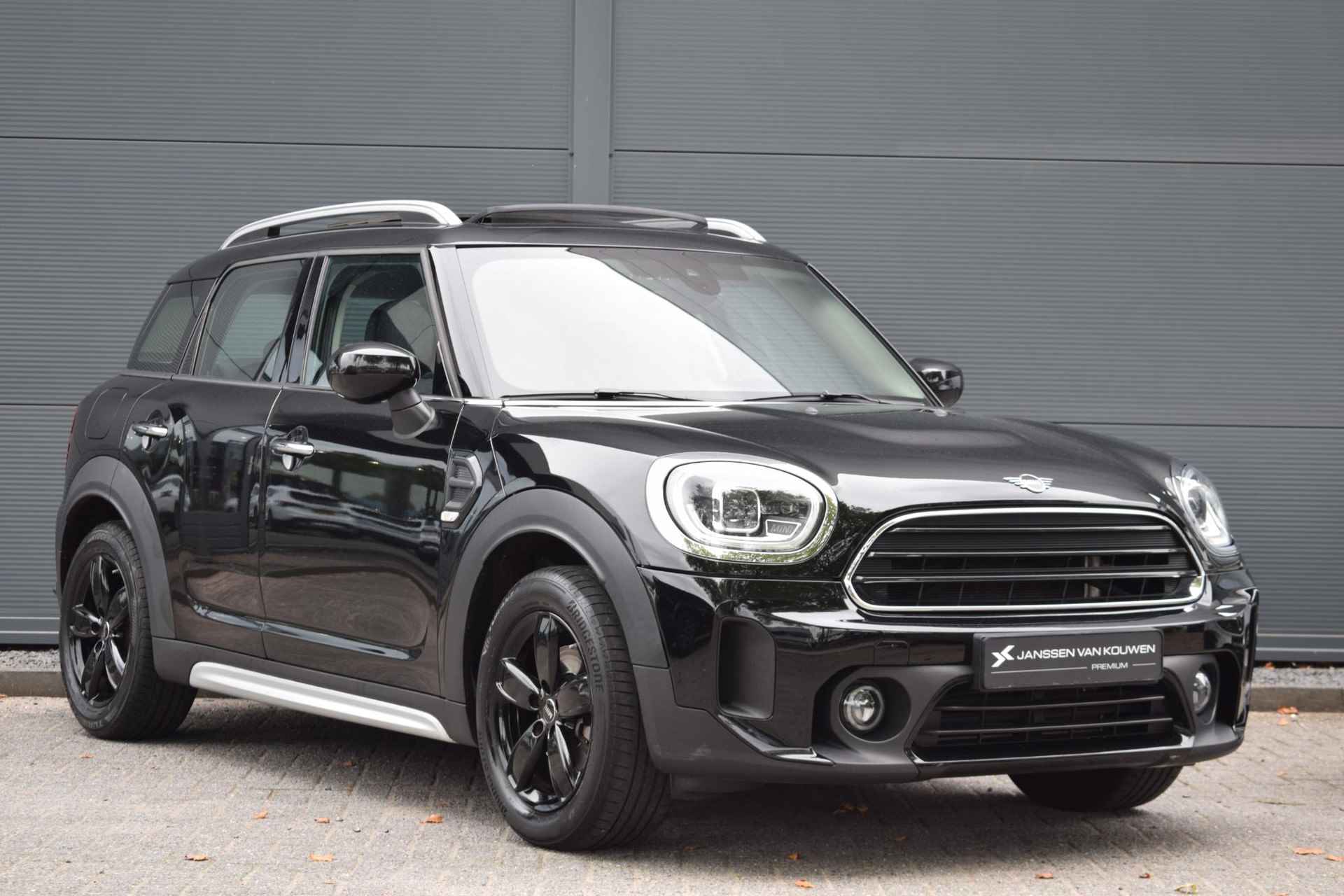 Mini Mini Countryman 1.5 Cooper Classic / Panoramadak / Apple Carplay / Navigatie - 3/56