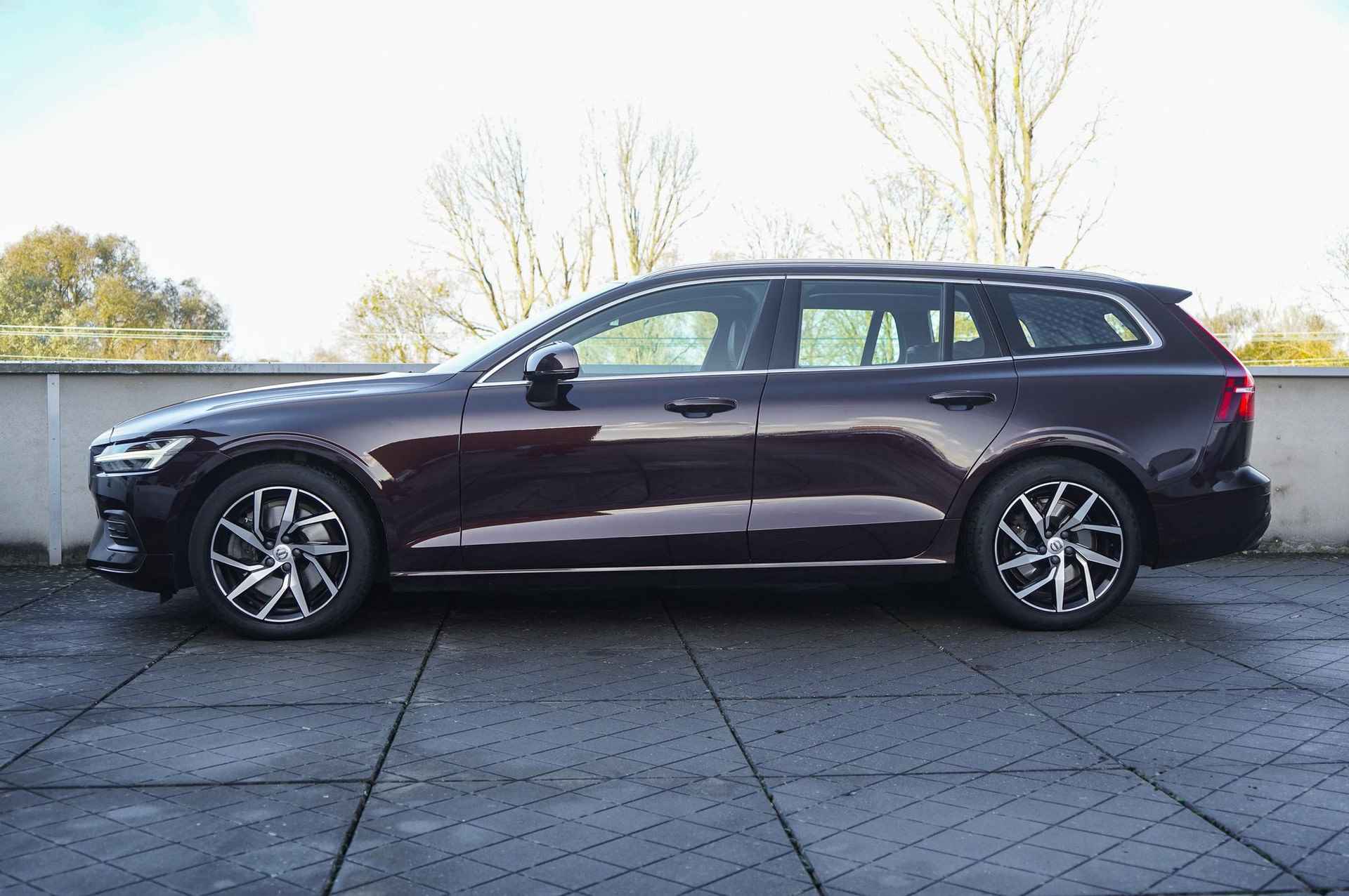 Volvo V60 2.0 T5 Momentum Verwarmbare voorstoelen | Parkeersensoren achter| Panoramadak | 17 inch LM - 3/30