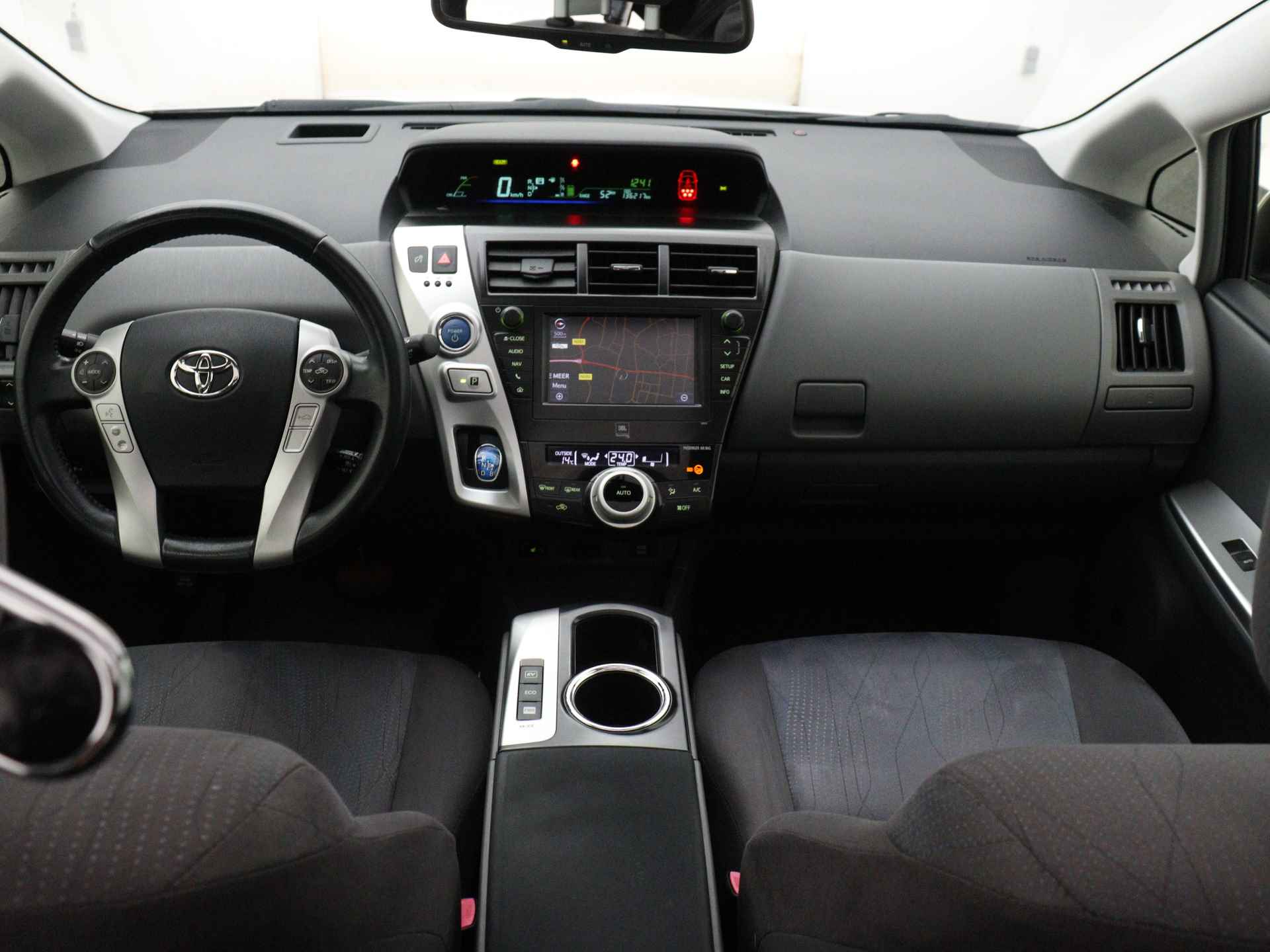 Toyota Prius Wagon 1.8 Dynamic Business 96g | JBL | Panoramadak | Head-up Display | Adaptive Cruise Control | Navigatie | Camera | Parkeersensoren | Climate Control | LM velgen | Stoelverwarming | Parkeerhulp | - 6/46