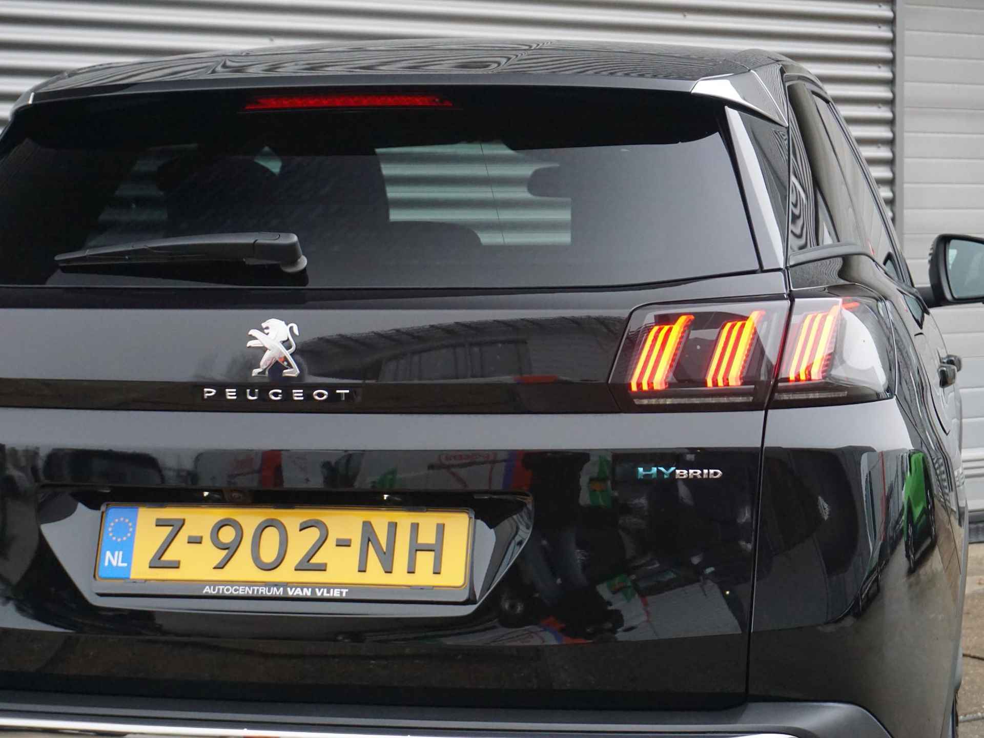 Peugeot 3008 1.6 HYbrid 180 Allure Pack Business - 9/57