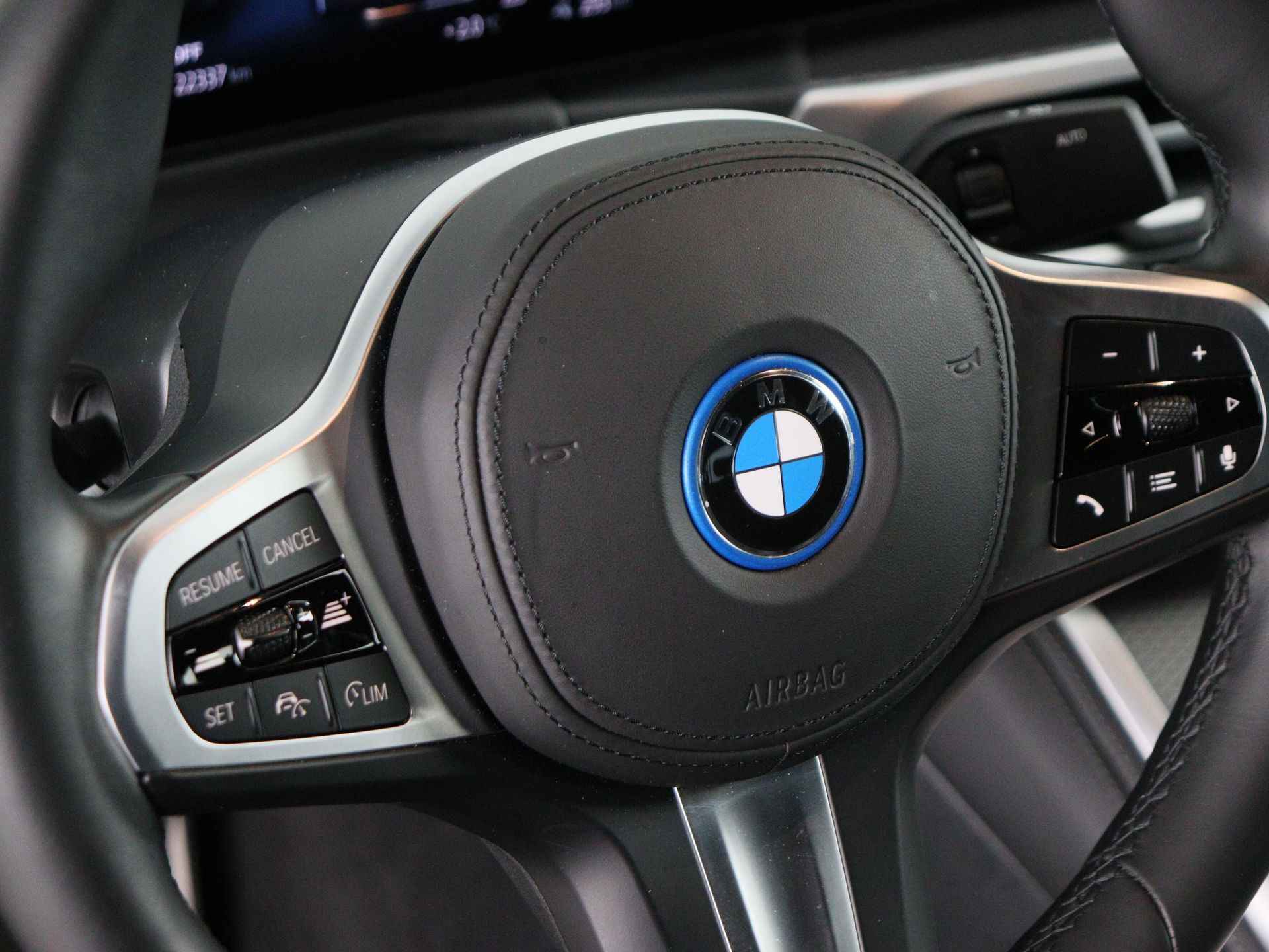 BMW i4 eDrive40 High Executive M-Sport - 4/25