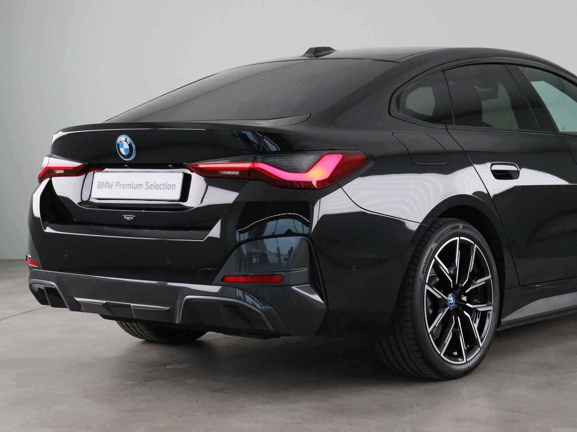 BMW i4 eDrive40 High Executive M-Sport - 21/25