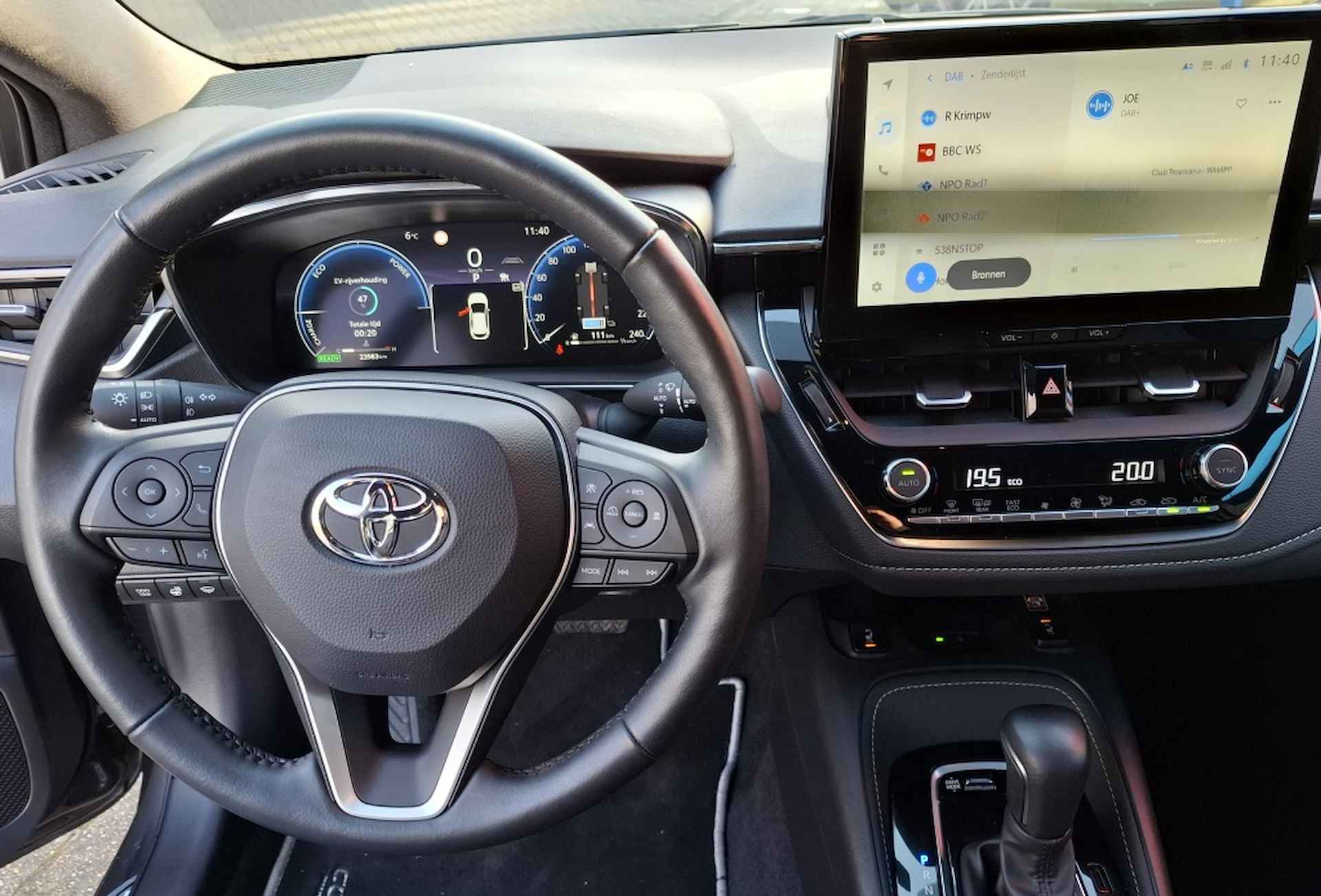 Toyota Corolla 1.8 Hybrid First Ed. - 6/18