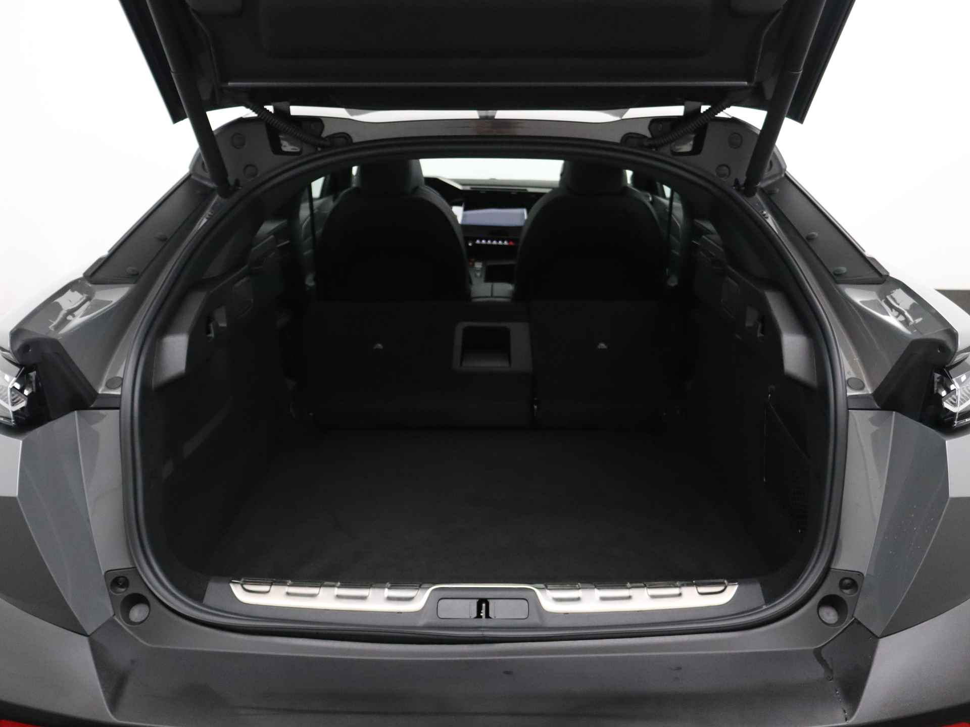 Peugeot 408 1.2 PureTech GT 130 EAT8 | Panoramadak | Focal | Massagestoelen | Elektrische Klep | Navigatie | Camera | Draadloze Apple Carplay/Android Auto | Stoel- Stuurverwarming | Adaptive cruise control | - 38/44