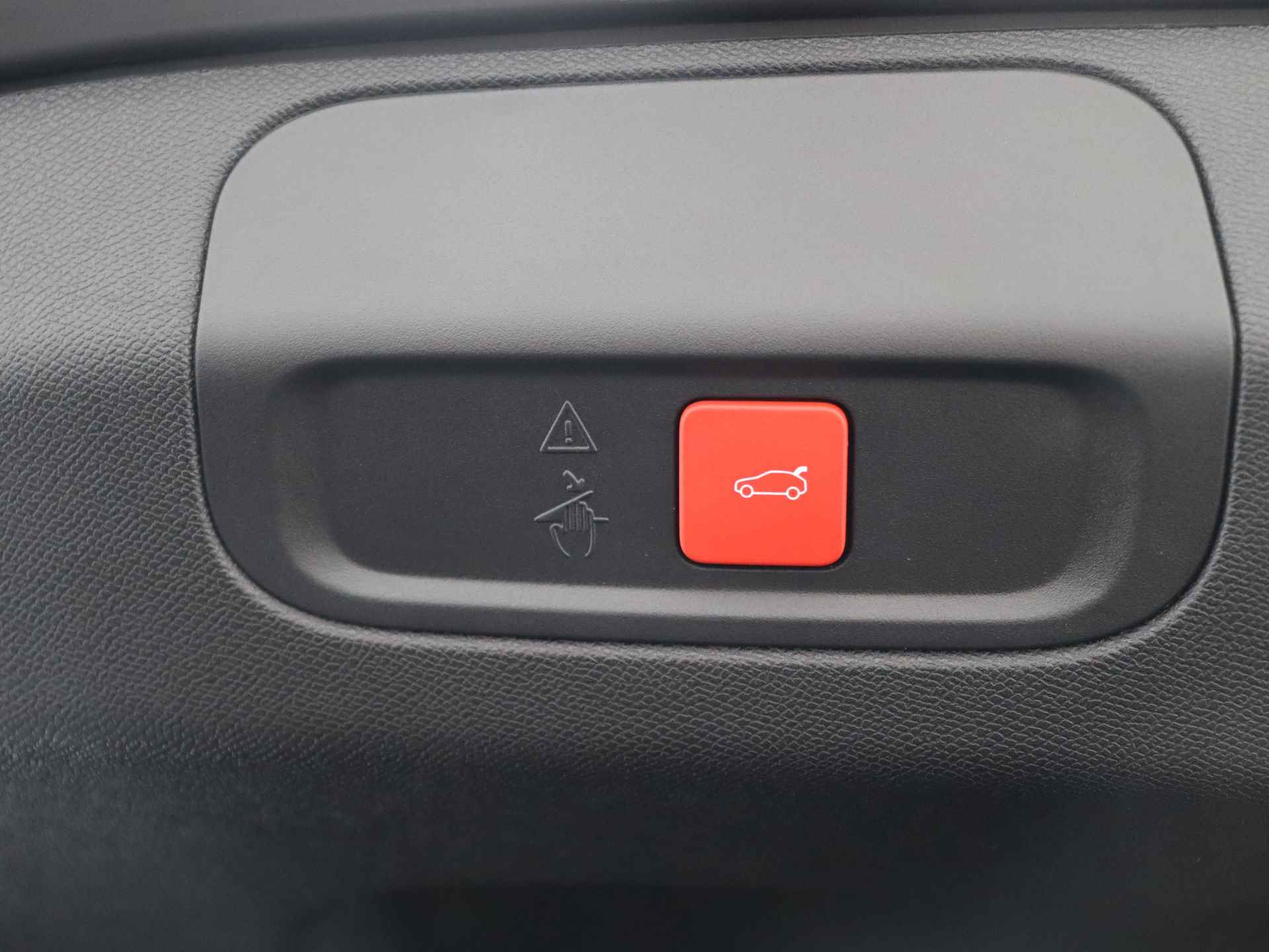 Peugeot 408 1.2 PureTech GT 130 EAT8 | Panoramadak | Focal | Massagestoelen | Elektrische Klep | Navigatie | Camera | Draadloze Apple Carplay/Android Auto | Stoel- Stuurverwarming | Adaptive cruise control | - 43/44