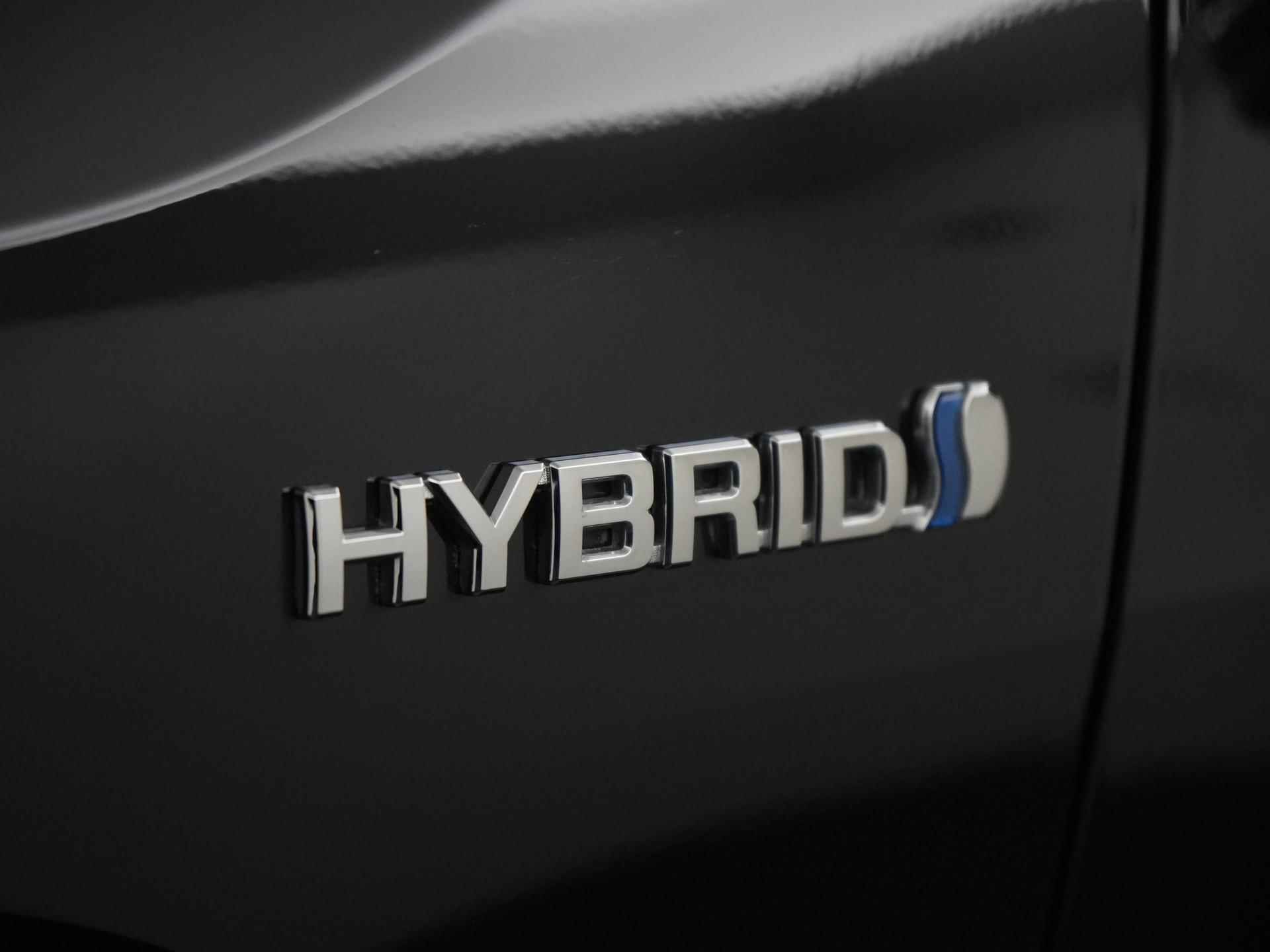 Toyota RAV4 2.5 Hybrid Black Edition | Trekhaak | 360 Camera | Winterpakket | JBL | Zondag Open! - 23/40