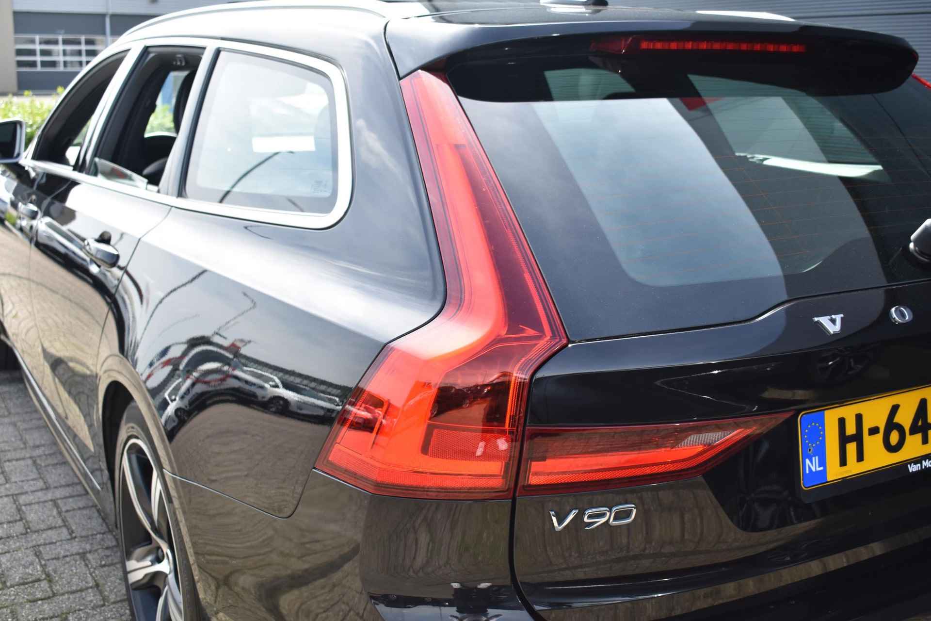 Volvo V90 2.0 T4 R-Design 190pk | Harman & Kardon | Panorama-dak  | Head-up Display | Stoelverwarming | Trekhaak | BTW - 13/56