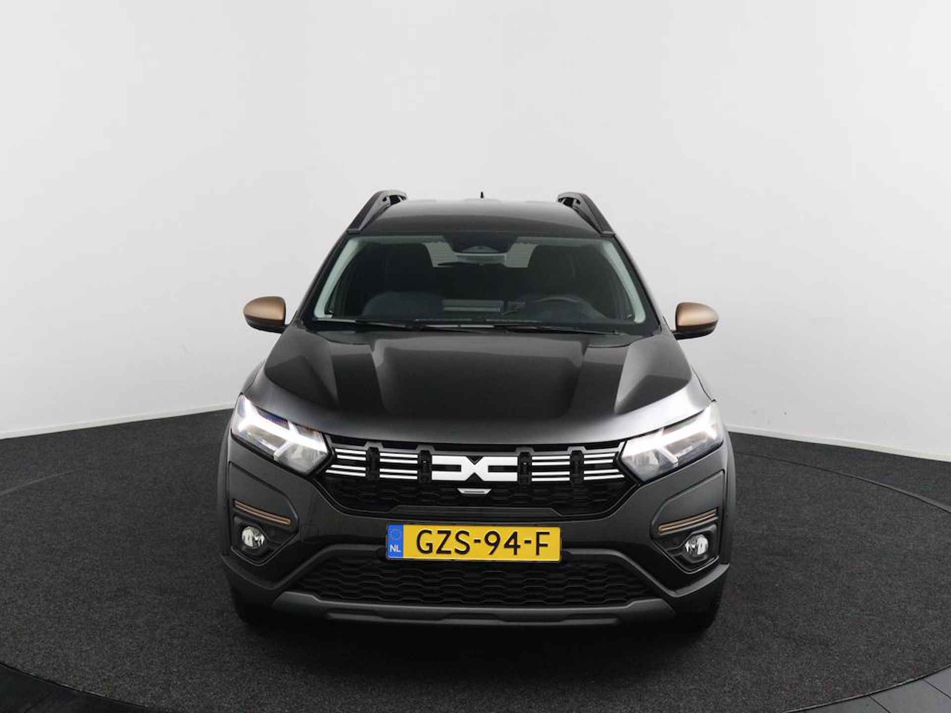 Dacia Jogger 1.6 Hybrid 140 Extreme 7p. | Incl. BPM voordeel | Incl. Registratiekorting | - 9/42