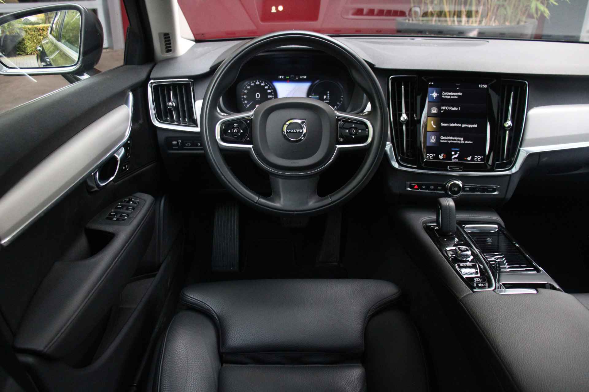 Volvo V90 T6 AWD Business Pro | Trekhaak | 360 Camera | Adaptive Cruise | Schuifdak | Harman/Kardon | Head-up display - 12/28