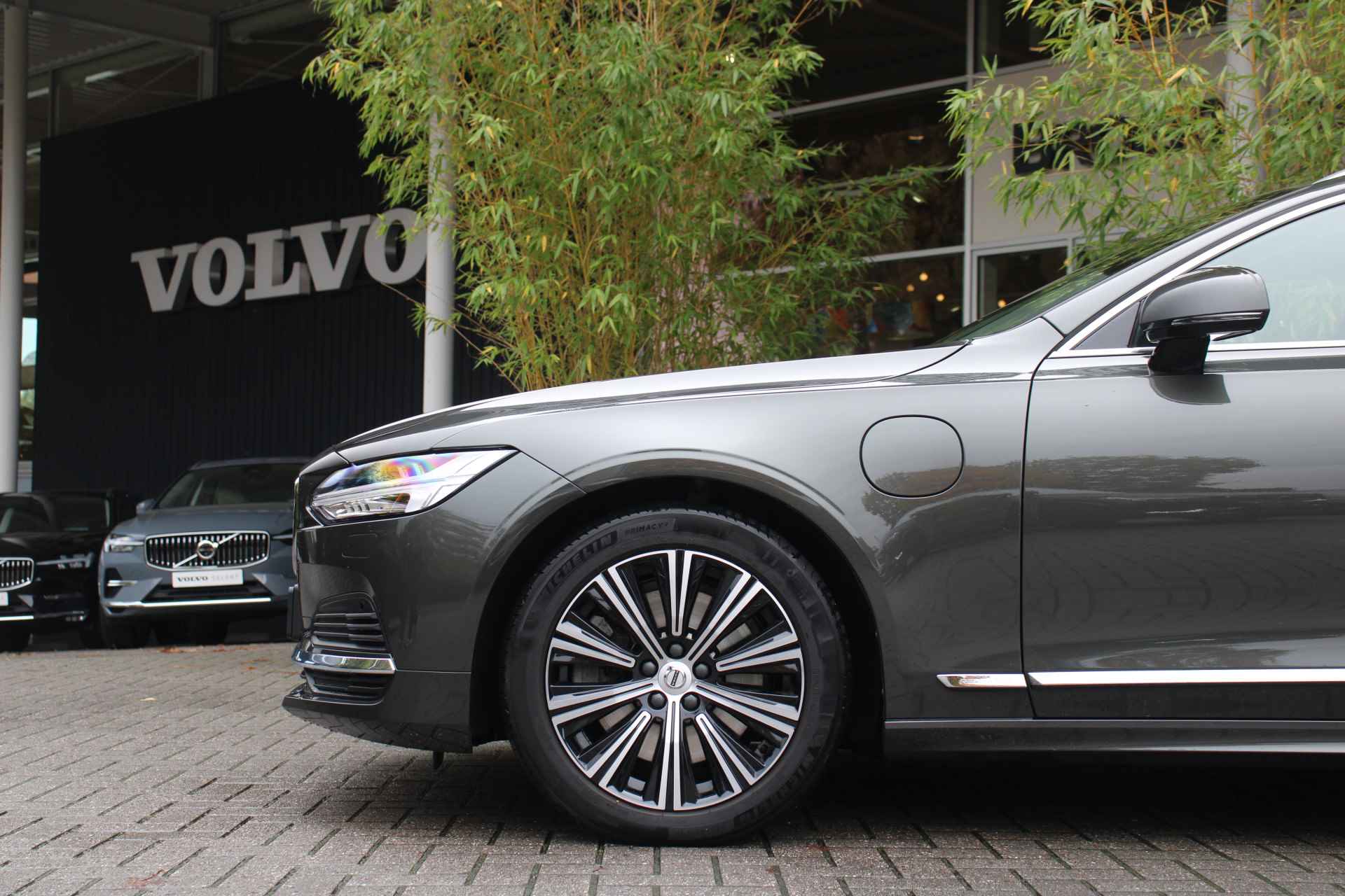 Volvo V90 T6 AWD Business Pro | Trekhaak | 360 Camera | Adaptive Cruise | Schuifdak | Harman/Kardon | Head-up display - 28/28