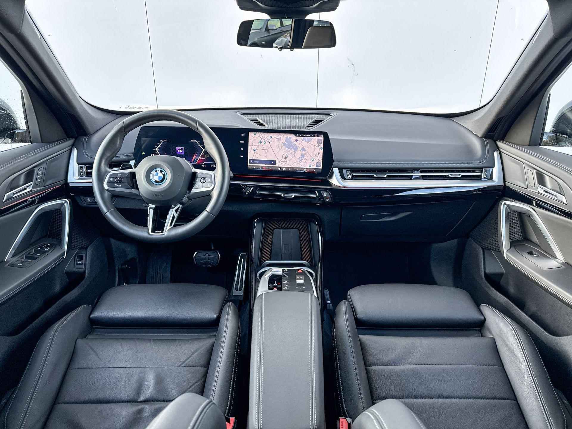 BMW iX1 eDrive20 67 kWh - 14/27