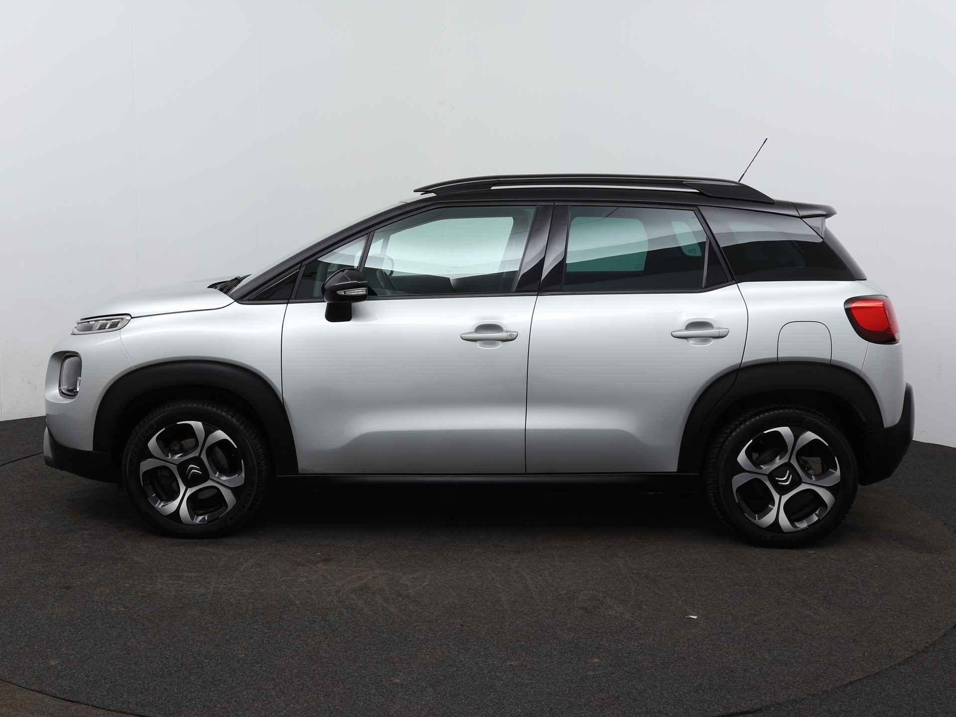 Citroën C3 Aircross PureTech 110 PK Automaat Shine | Trekhaak | Rijklaar | Trekhaak | All Season Banden | Navigatie - 10/36