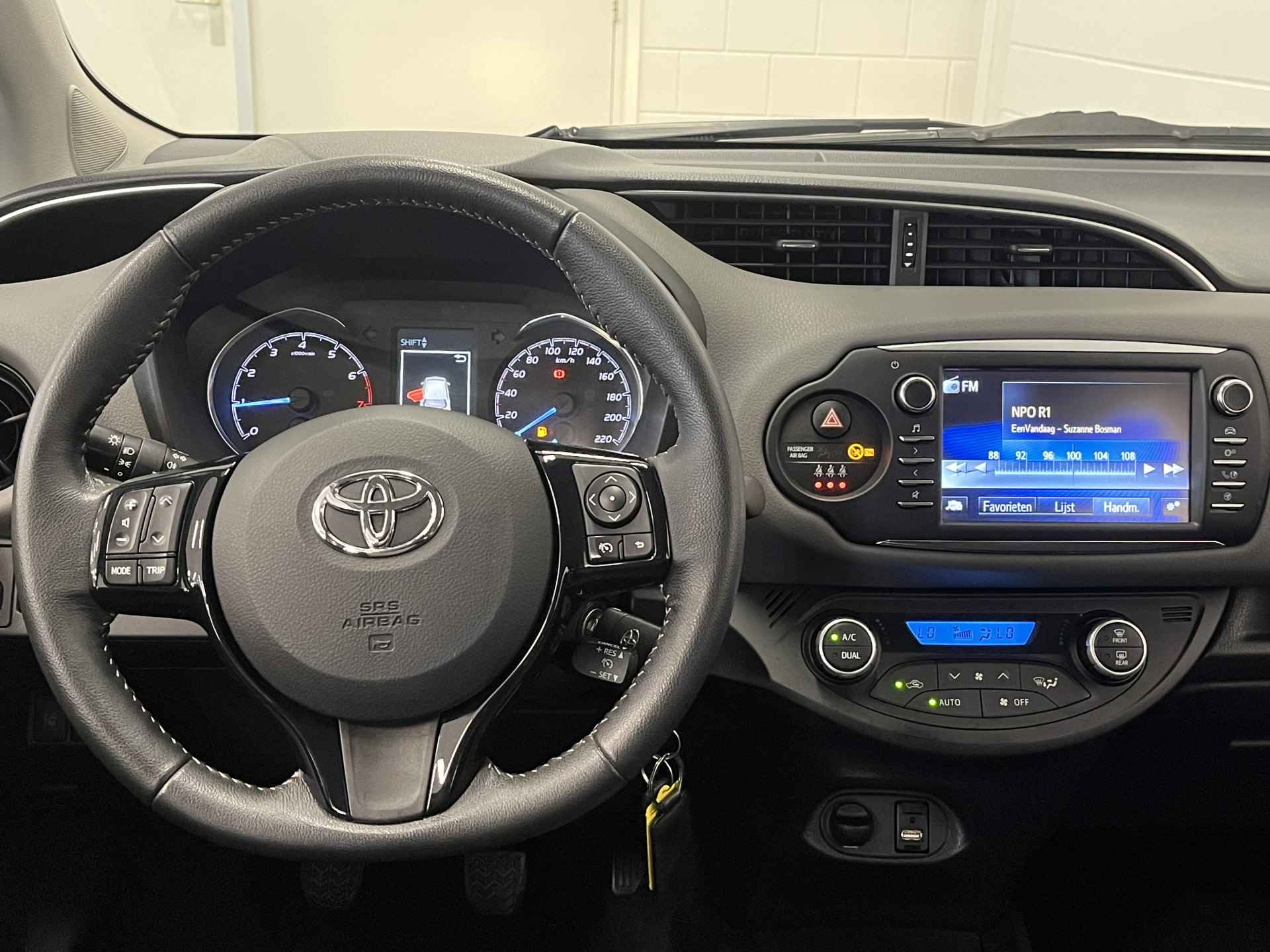 Toyota Yaris 1.0 VVT-i Aspiration NAVIGATIE | CLIMATE CONTROL | CRUISE CONTROL | NETTE AUTO! - 6/47