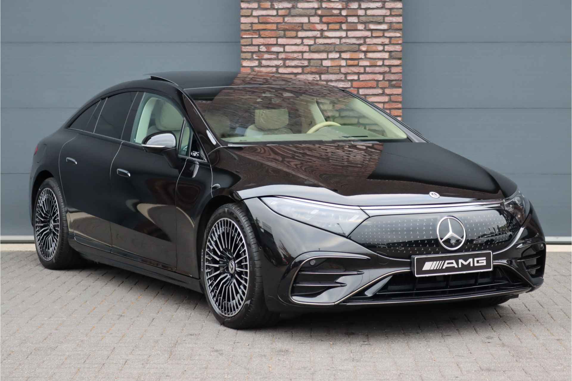 Mercedes-Benz EQS 450+ Premium+ AMG Line 108 kWh | Hyperscreen | Achterasbesturing | Luchtvering | Distronic+ | Stoelventilatie | Augmented HUD | Schermen Achter | Verwarmd Stuurwiel | Digital Light | Burmester | - 4/51