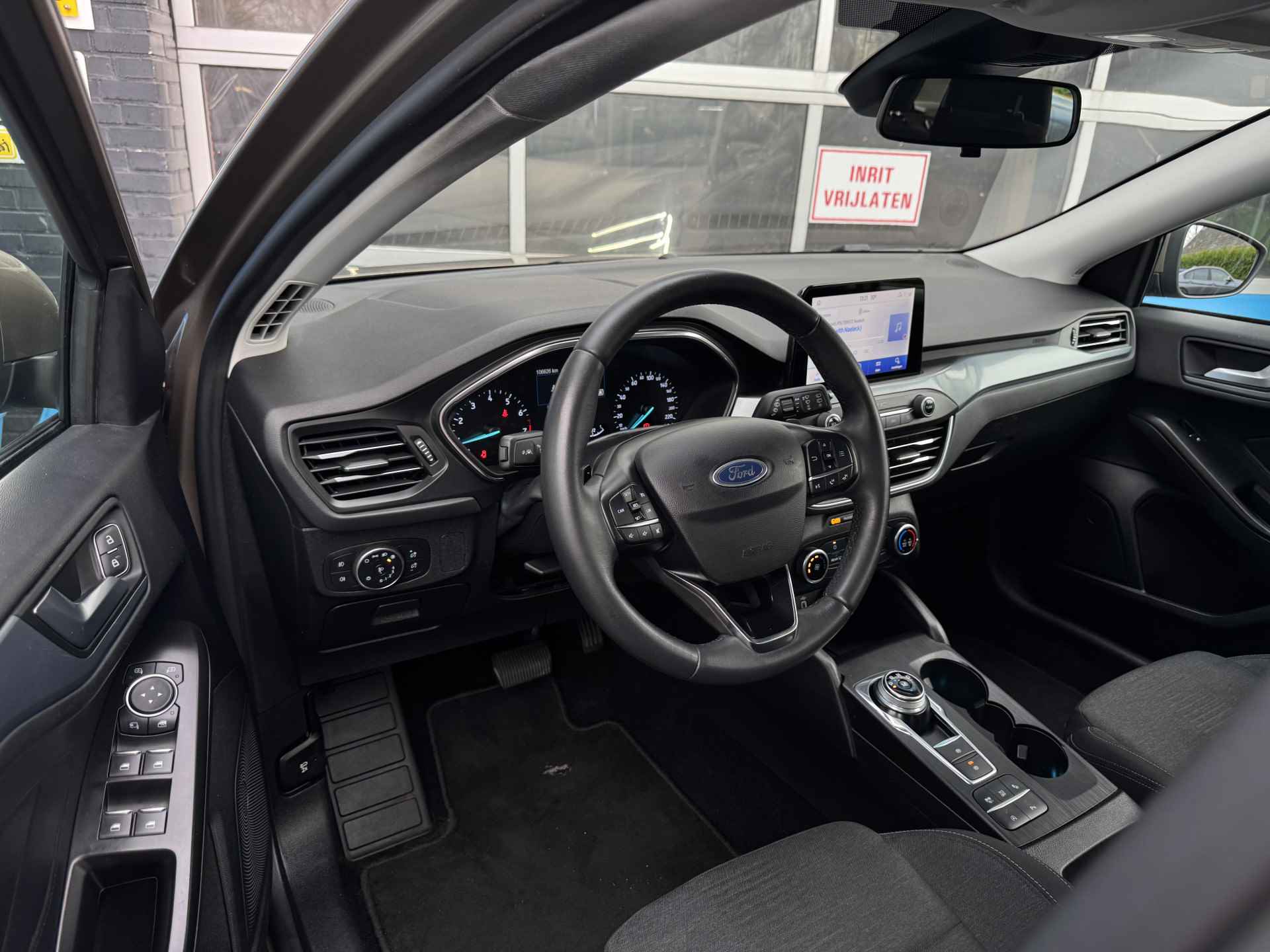 Ford Focus 1.5 EcoBoost Active Business | Active | Navigatie | Climate Control | Achteruitrijcamera | Rijklaar + 12 Maand BOVAG Garantie - 38/56