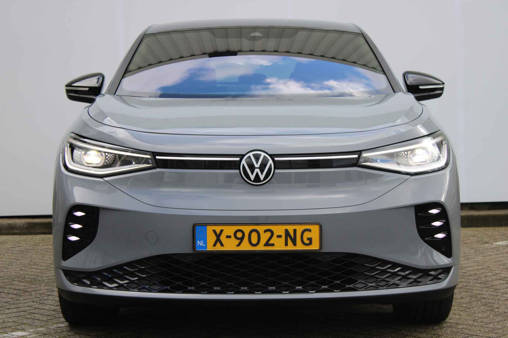 Volkswagen ID.5 GTX 300PK Advantage 77 kWh | Warmtepomp | Camera | 21'' Narvik | Sport Pakket | Comfort Pakket Plus - 3/66