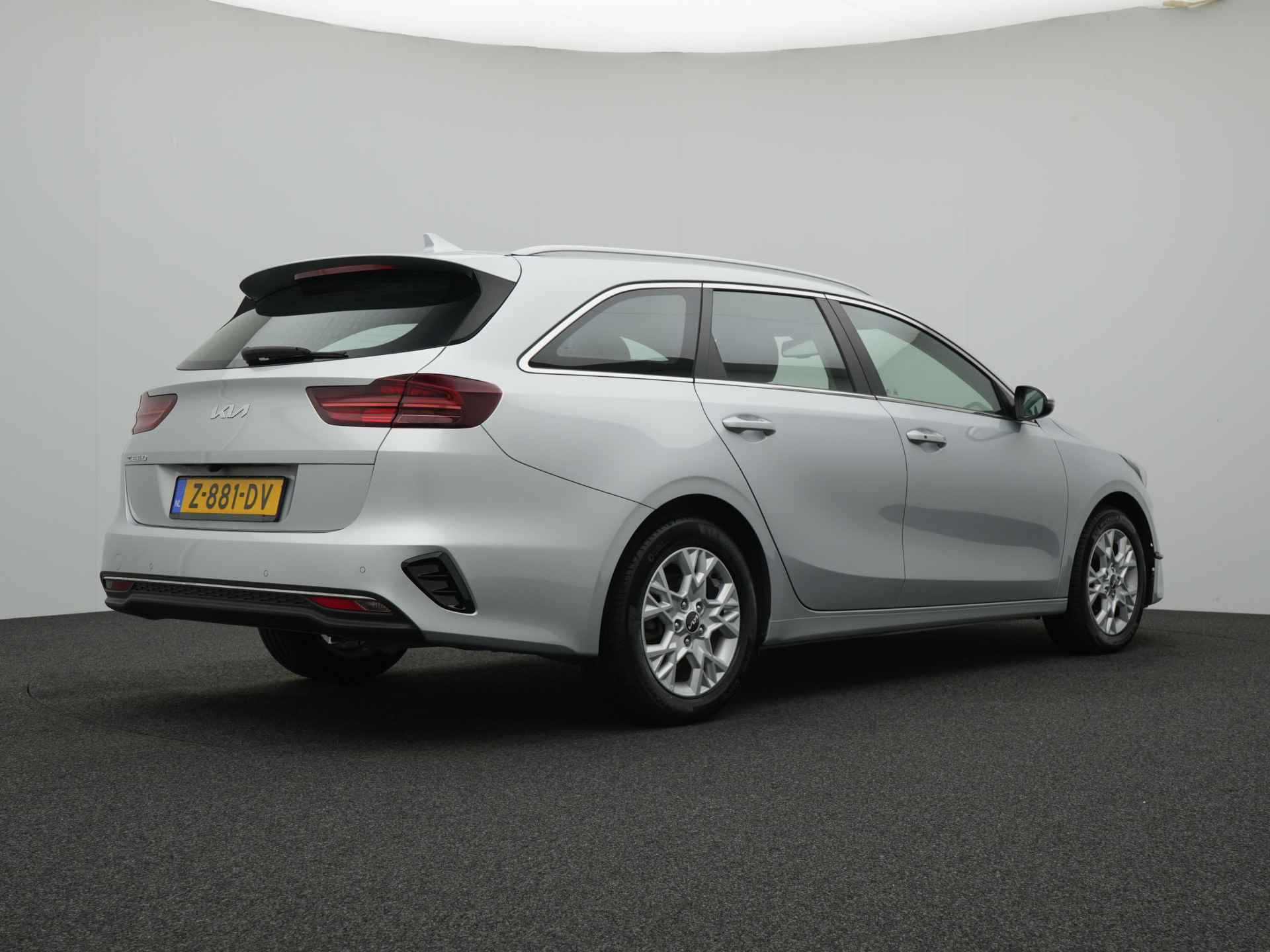 Kia Ceed Sportswagon 1.0 T-GDi DynamicLine | Navigatie | Parkeercamera - 6/75