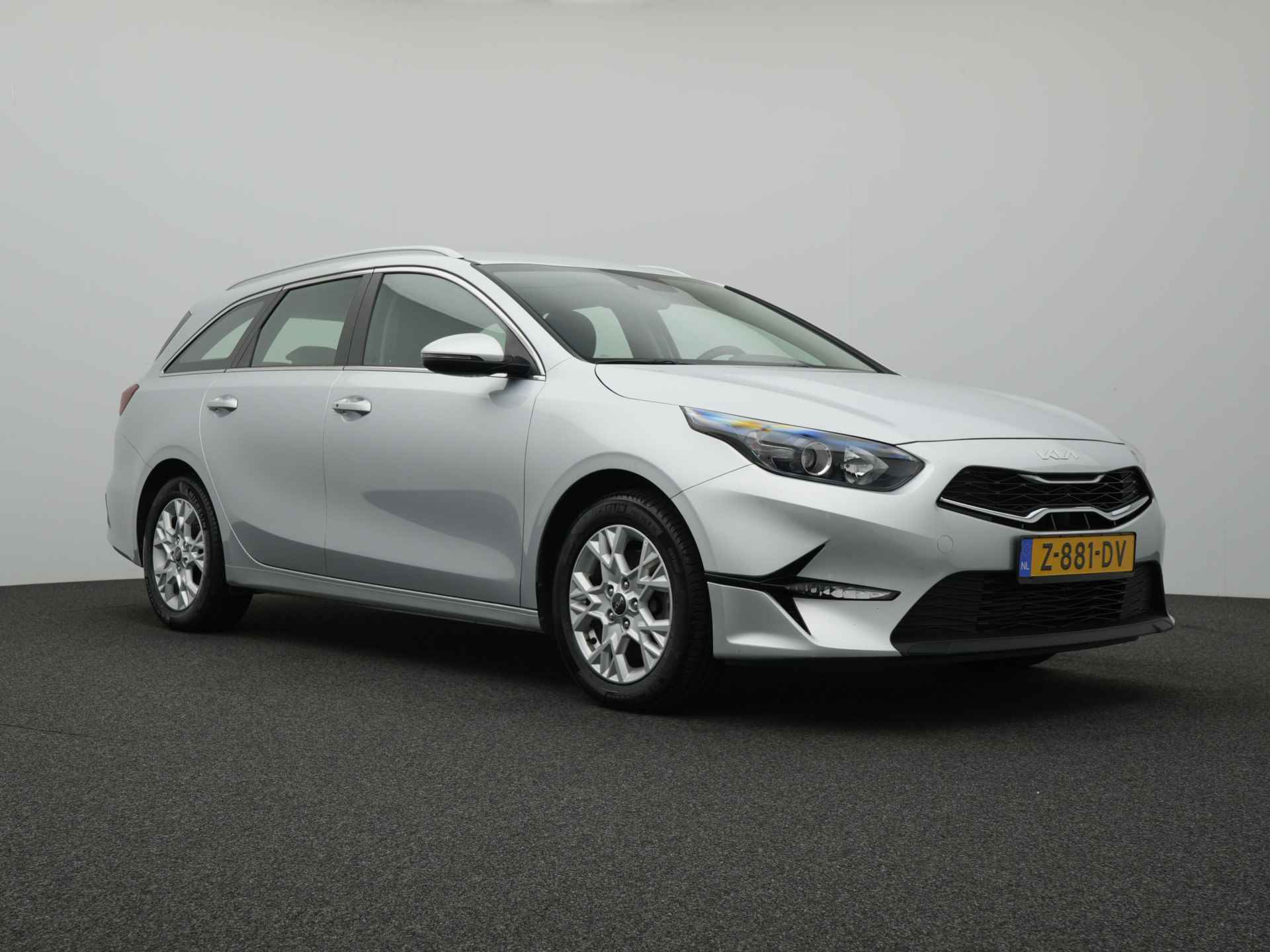 Kia Ceed Sportswagon 1.0 T-GDi DynamicLine | Navigatie | Parkeercamera - 8/75