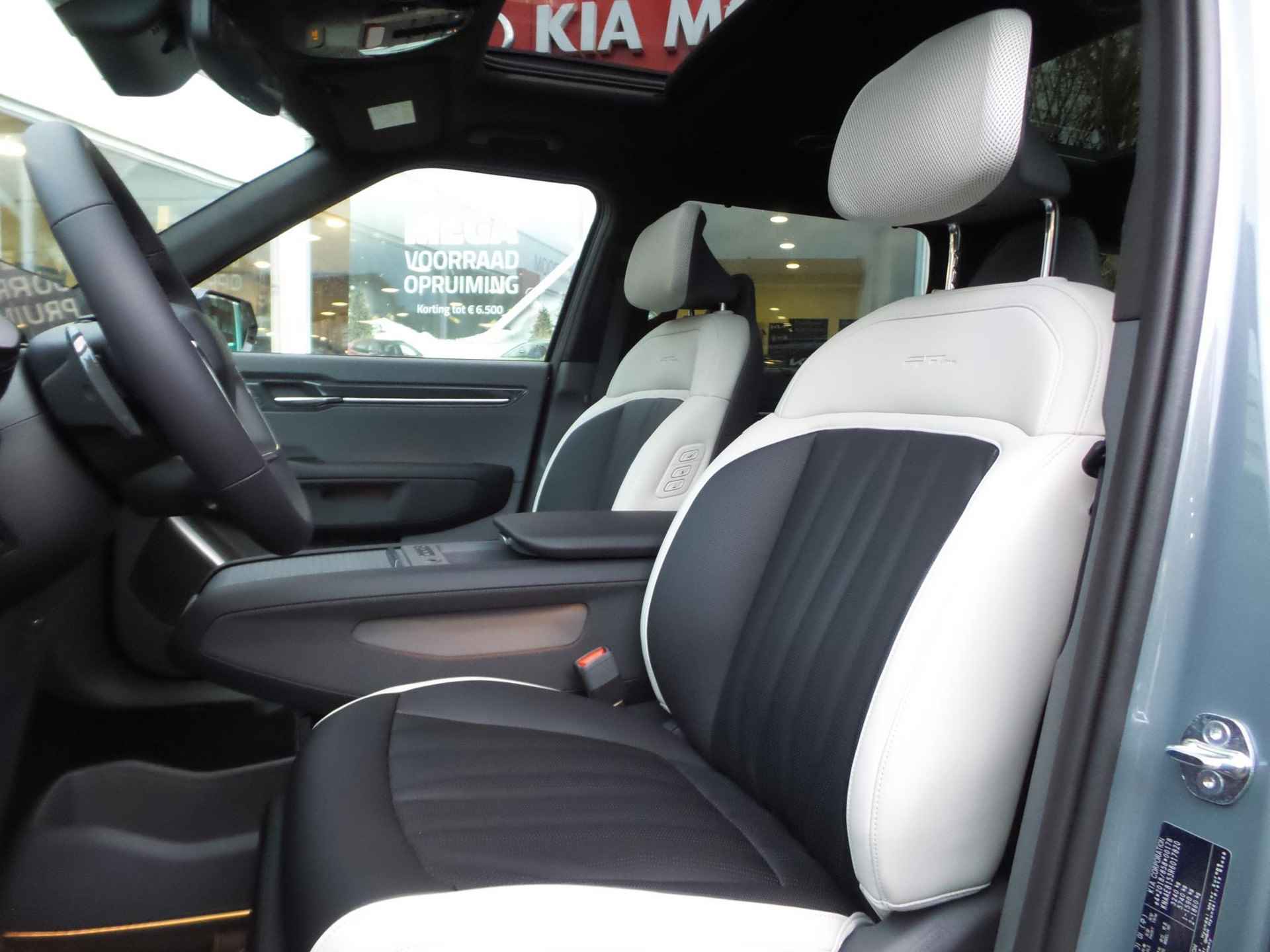 Kia EV9 Launch Edition GT-Line AWD 99.8 kWh | Direct Beschikbaar | Clima | Navi | 7-Pers. | Adapt. Cruise | 21" | Head-Up | Stoel-/Stuurverwarming | Premium Audio | Schuif-/kanteldak - 7/33