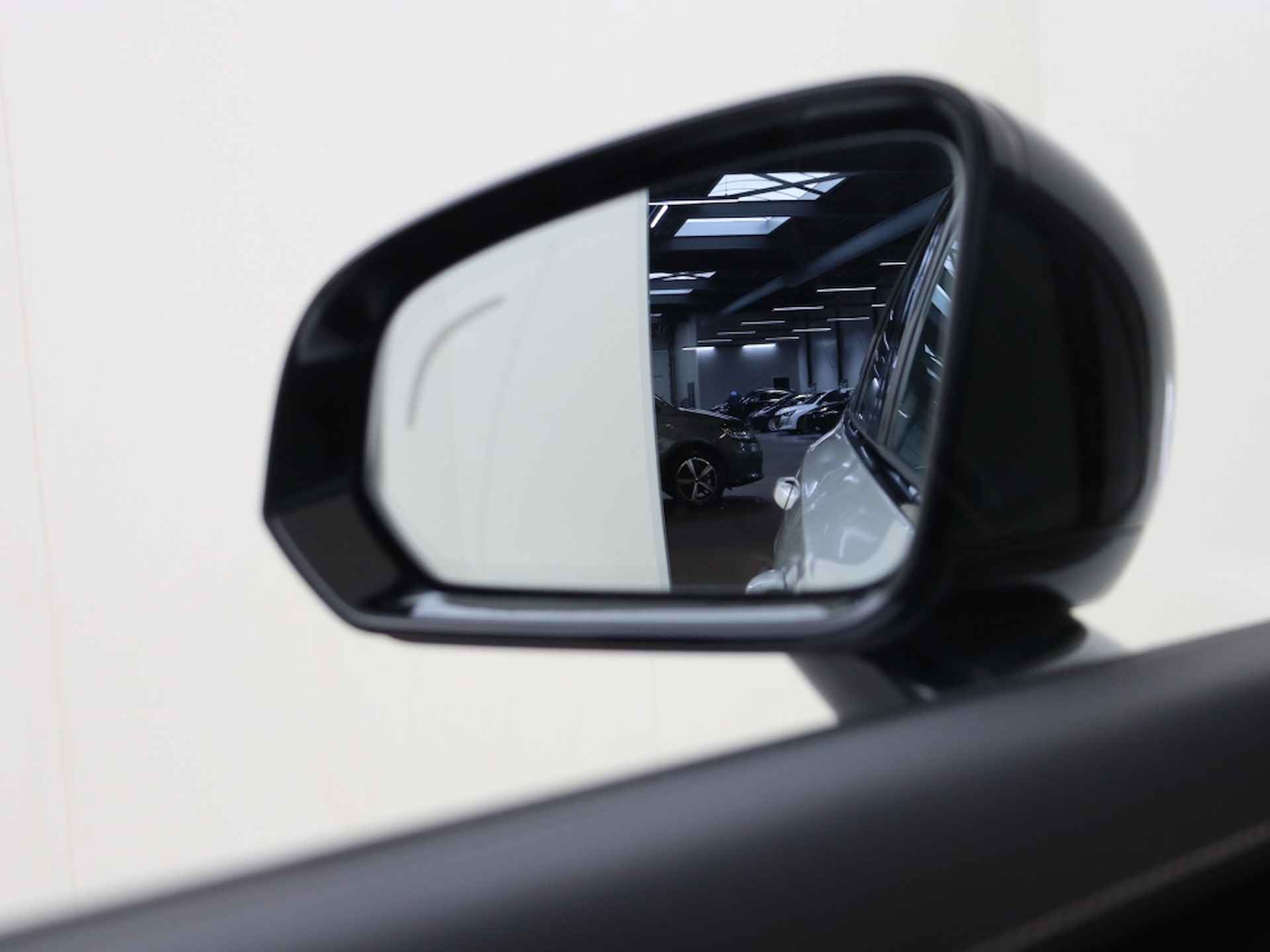 Volvo V90 2.0 T6 AWD R-Design | 360°-camera | Head-Up Display | Harman & K - 30/36