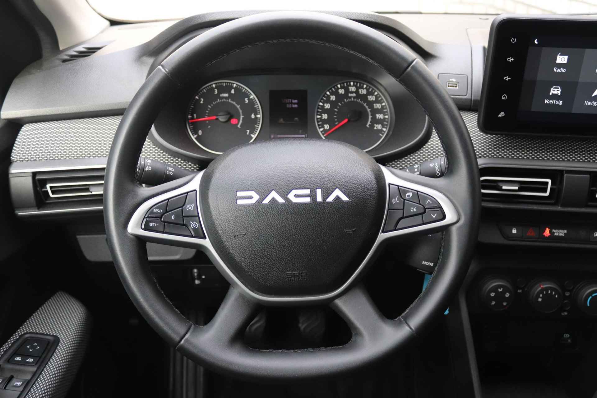 Dacia Jogger 1.0 TCe 110 Expression | 7-Persoons | Navigatie | Achteruitrijcamera | Dodehoekdetectie - 29/33