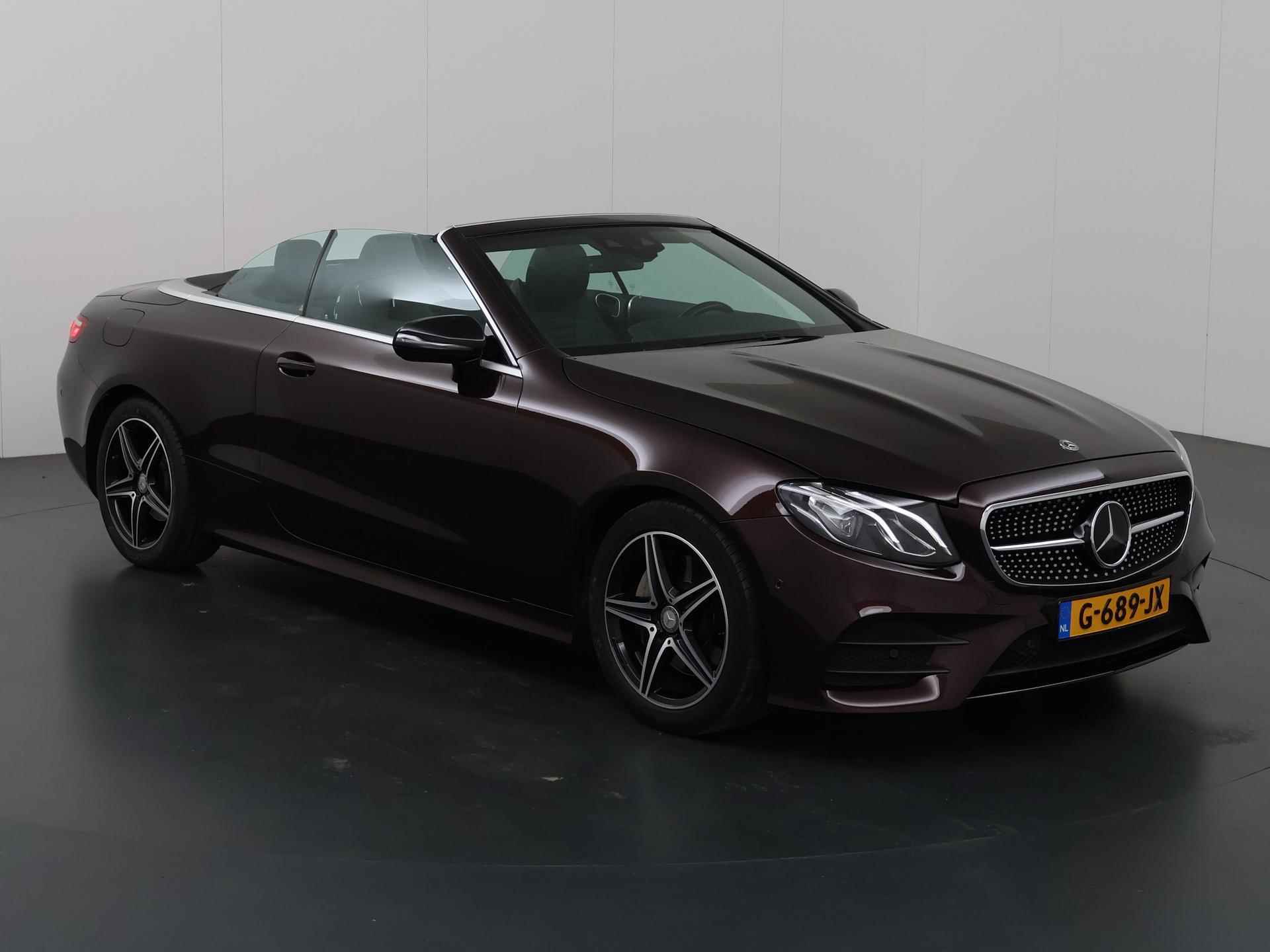 Mercedes-Benz E-klasse Cabrio 200 AMG Night Premium Edition | Lederen bekleding | Rijassistentie pakket | Memorypakket | Trekhaak afneembaar | Stoelventilatie met Airscarf - 24/52