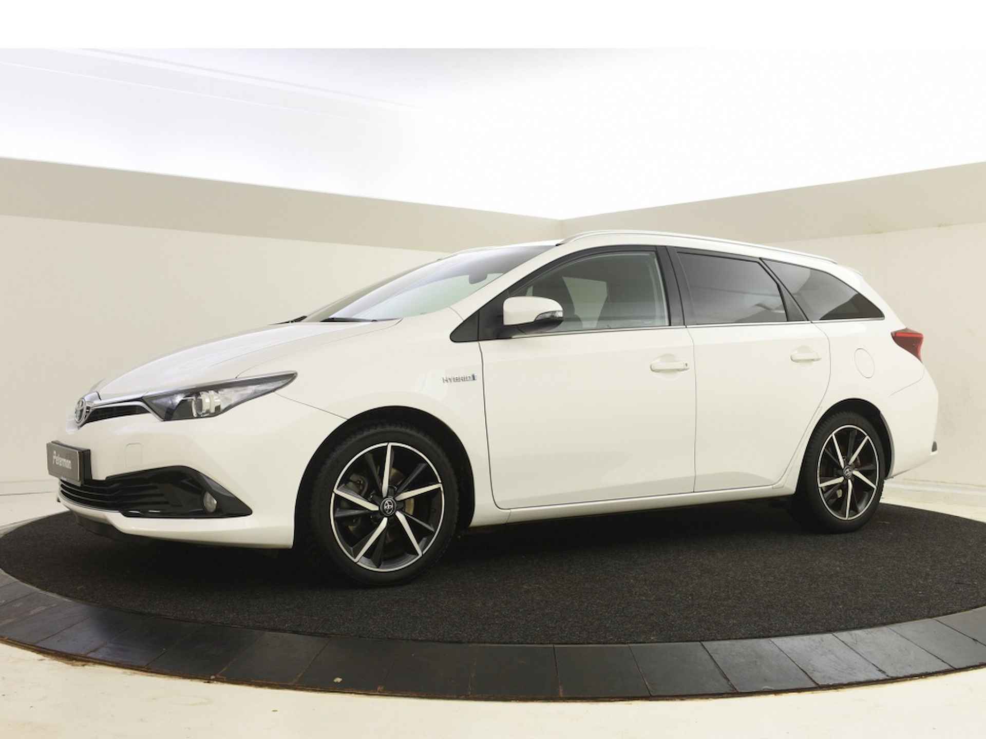 Toyota Auris Touring Sports 1.8 Hybrid Dynamic | Navigatie - 4/29