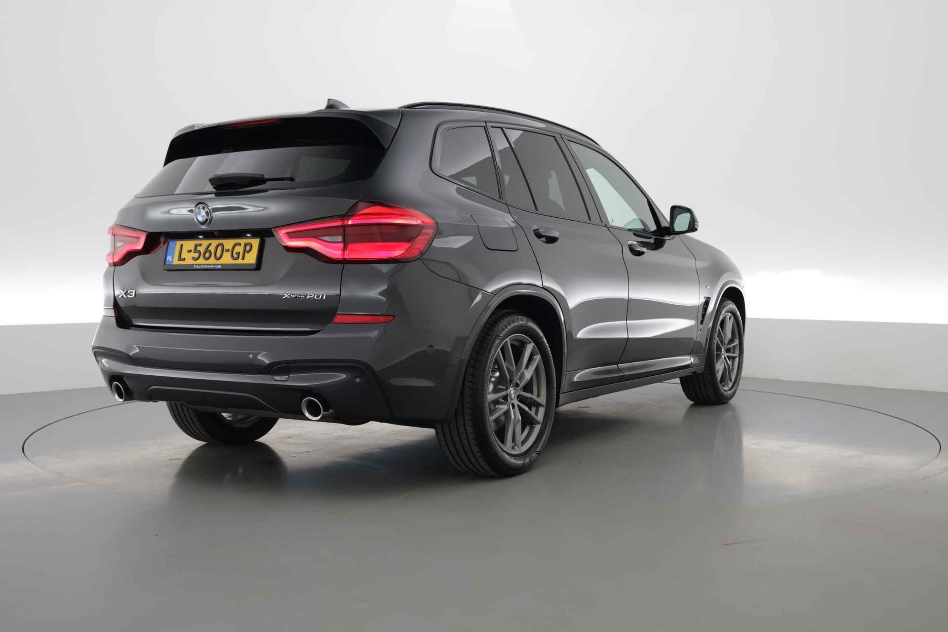 BMW X3 xDrive20i M Sport | HUD | Navi | Camera | Keyless | 19'' | Stoelverw. | Apple CarPlay - 2/33