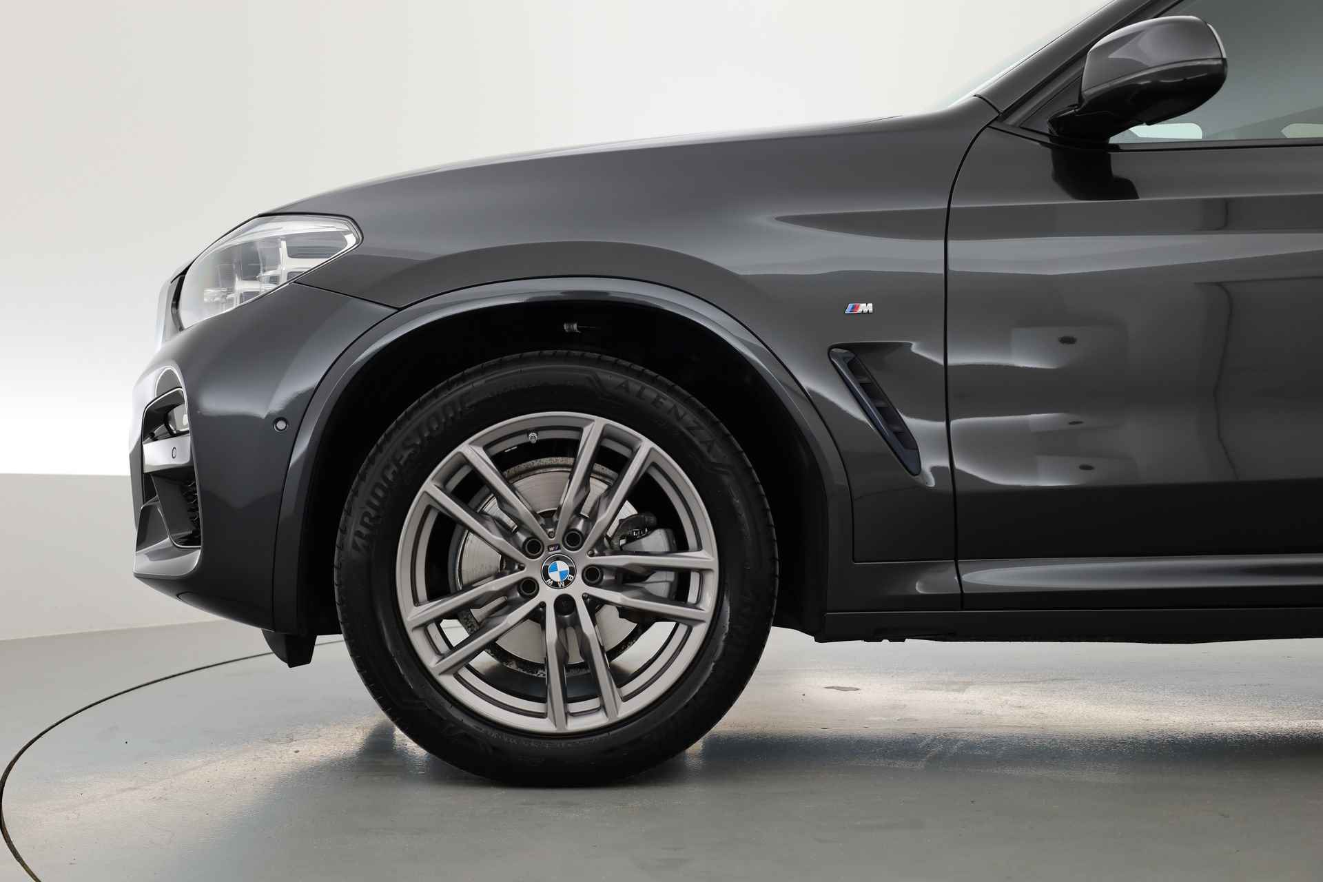 BMW X3 xDrive20i M Sport | HUD | Navi | Camera | Keyless | 19'' | Stoelverw. | Apple CarPlay - 29/33