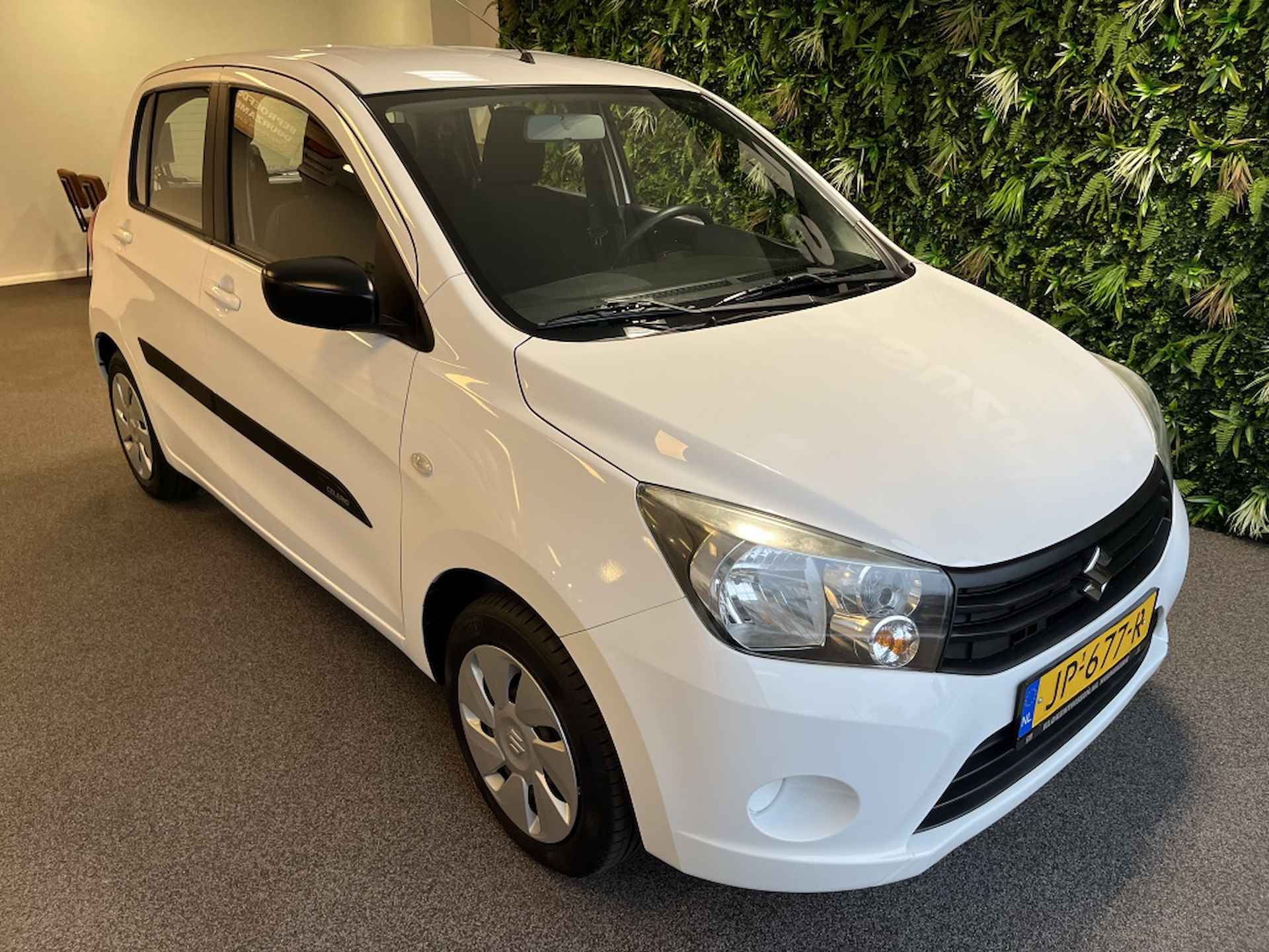 Suzuki Celerio 1.0 Comfort AIRCO Handsfree 1.0 Comfort - 2/21