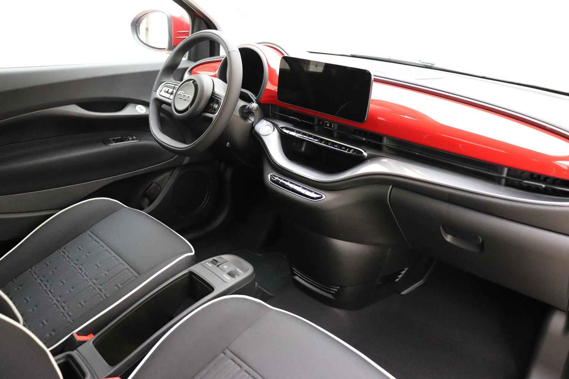 Fiat 500 Urban 42 kWh Apple carplay/Android auto | Lichtmetalen velgen | Rosso Passione | Keyless start | Voorraad - 4/36