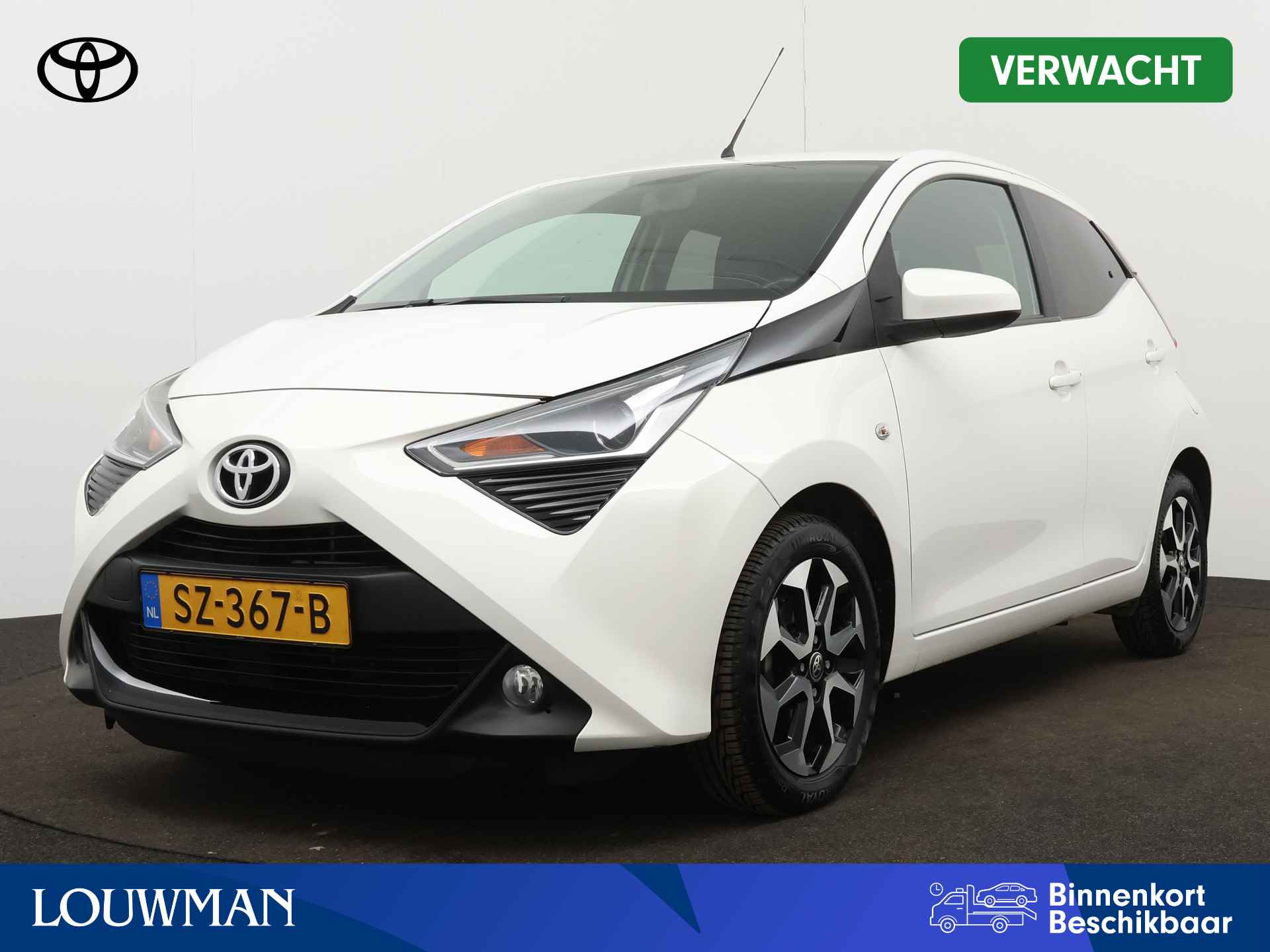 Toyota Aygo 5-deurs 1.0 VVT-i x-first | Airco | Achteruitrijcamera | Apple CarPlay / Android Auto | Lichtmetalen velgen |