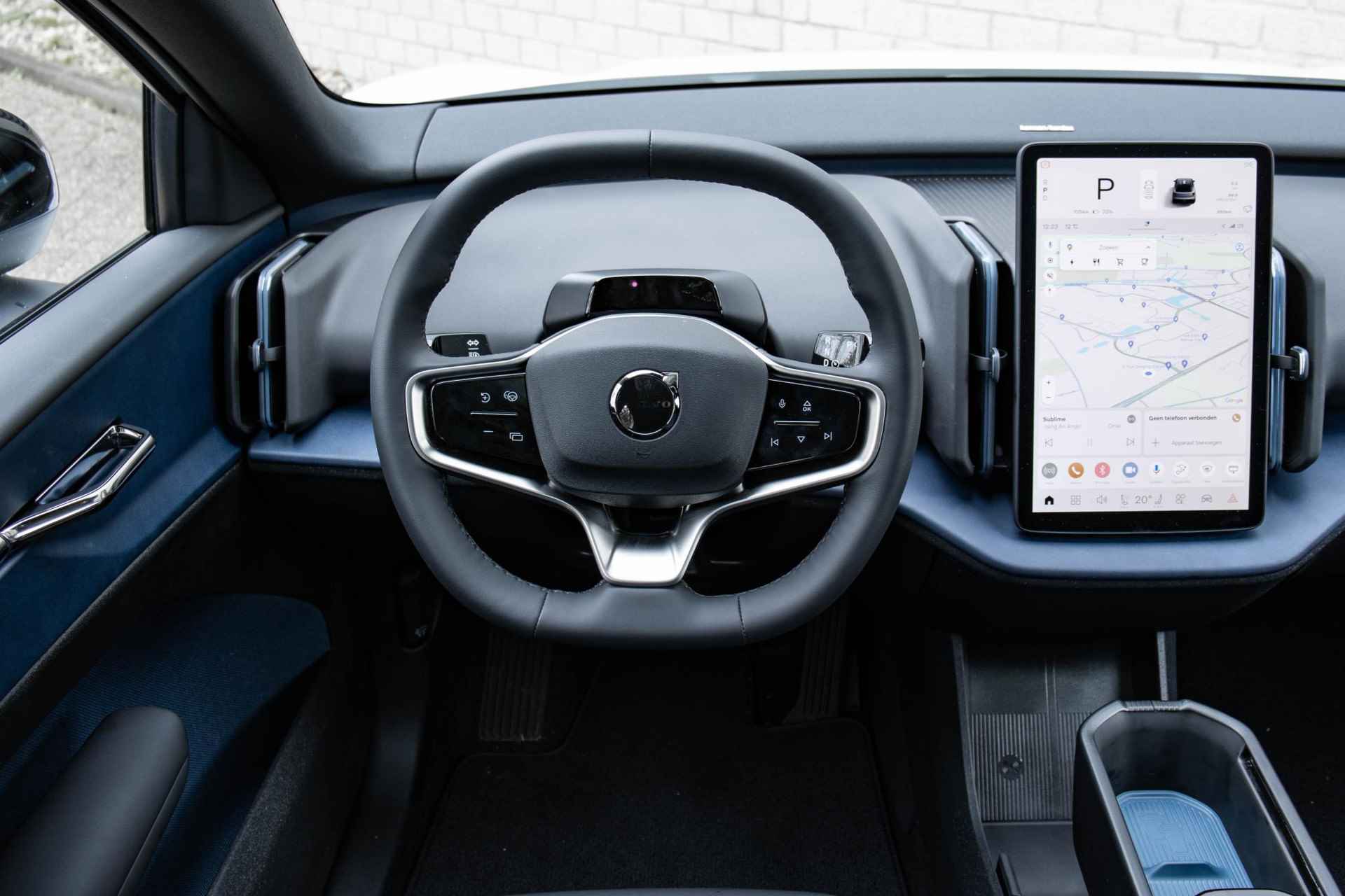 Volvo EX30 Single Motor Extended Range Ultra 69 kWh | Warmtepomp | Panoramadak | Stuur- en stoelverwarming | Premium Audio | Adaptive Cruise Control | Elektrisch bedienbare voorstoelen - 18/32