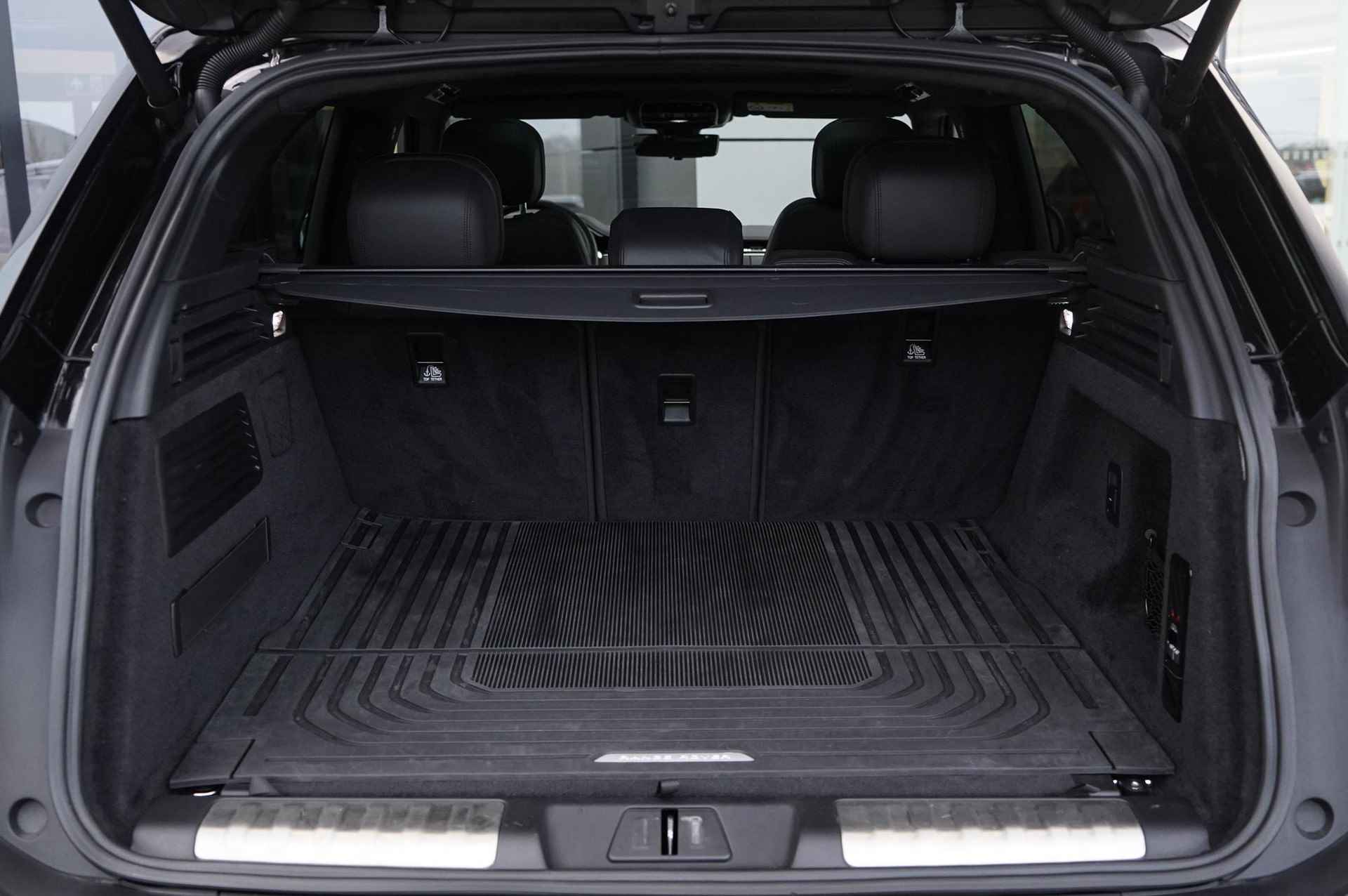 Land Rover Range Rover Sport P510e First Edition - Elektrische treeplanken - Carbon Interior - 2 jaar garantie - 10/32